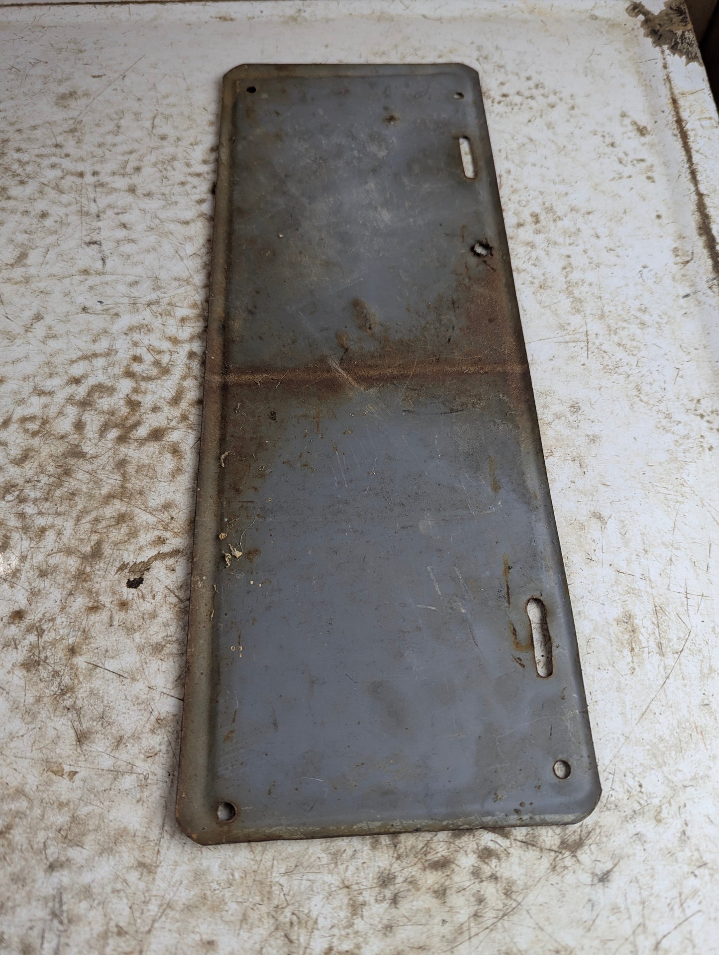 Antique 1918 Ontario License Plate
