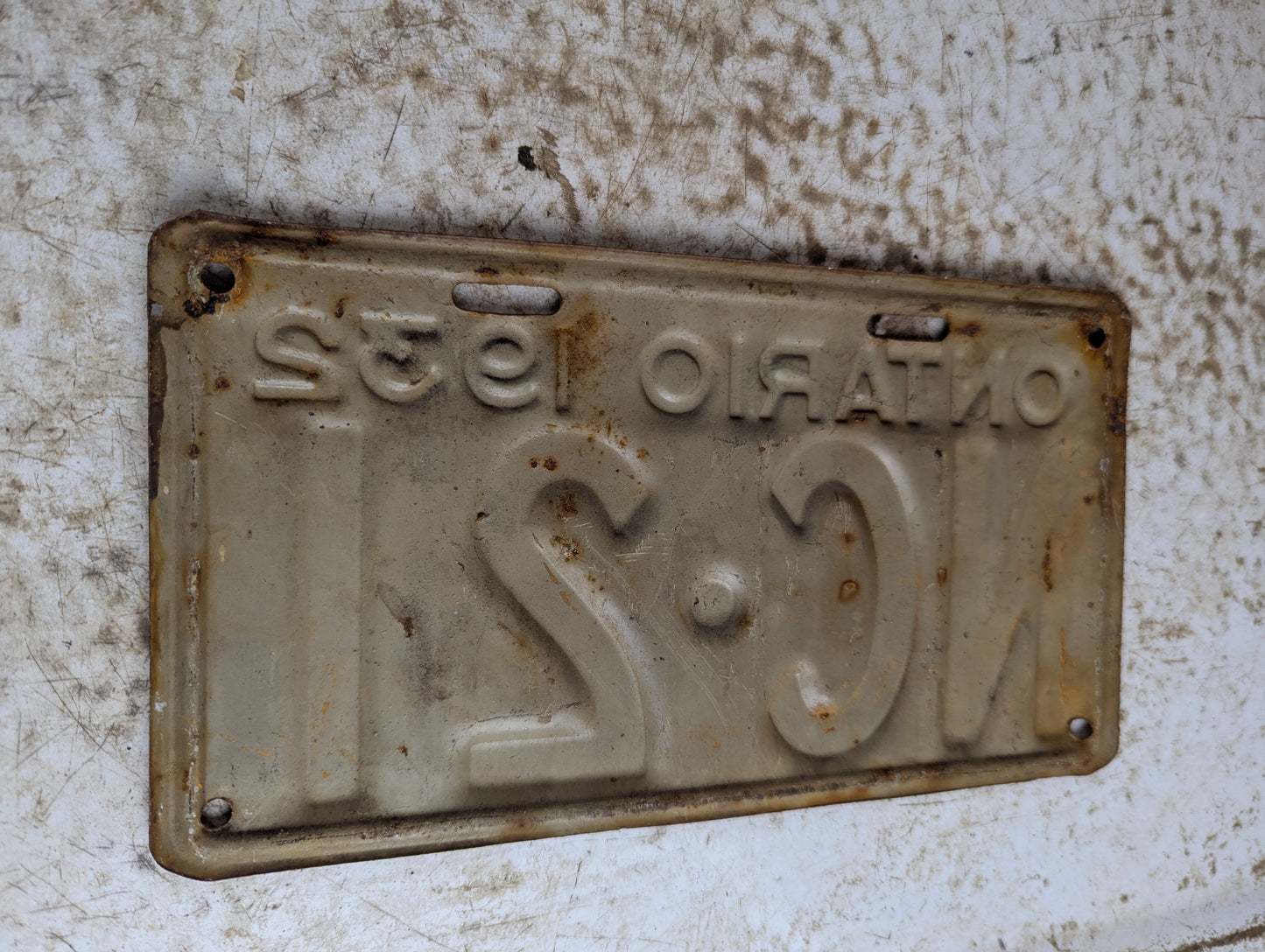 1932 Ontario License Plate