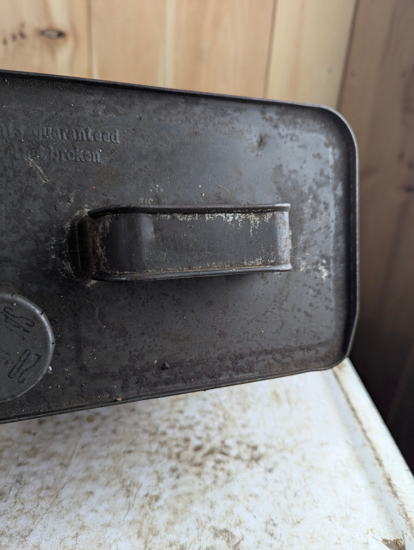 Vintage Domnol Motor Oil 6-Quart Can