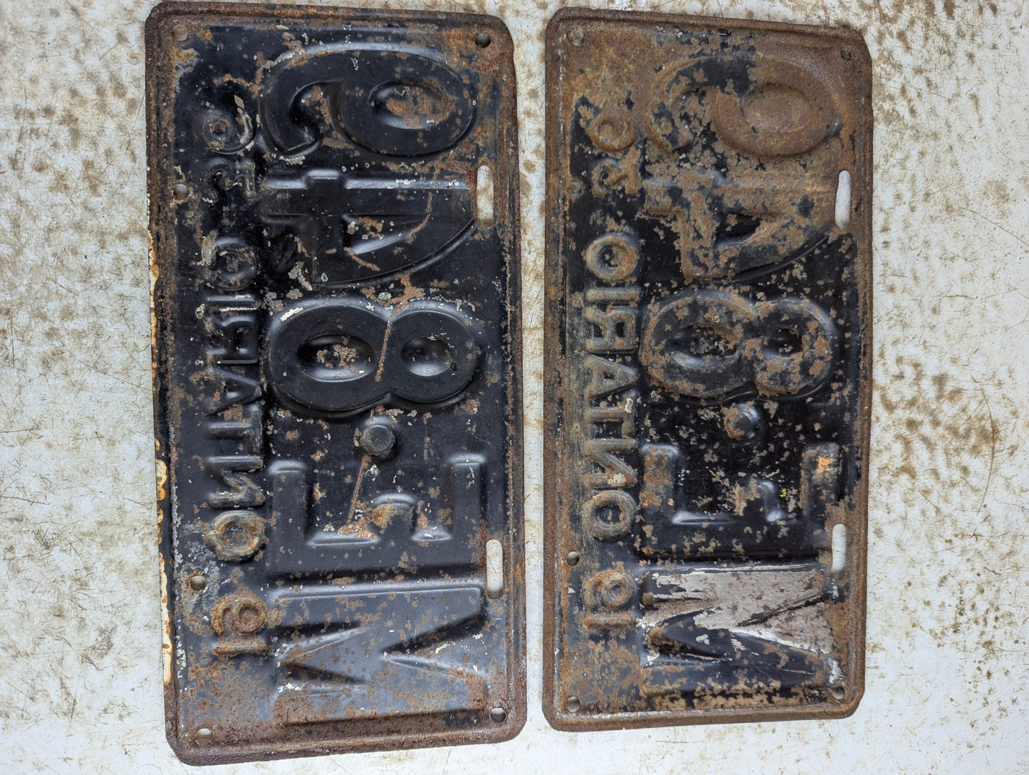 Matching Pair of 1936 Ontario Passenger Vehicle License Plates