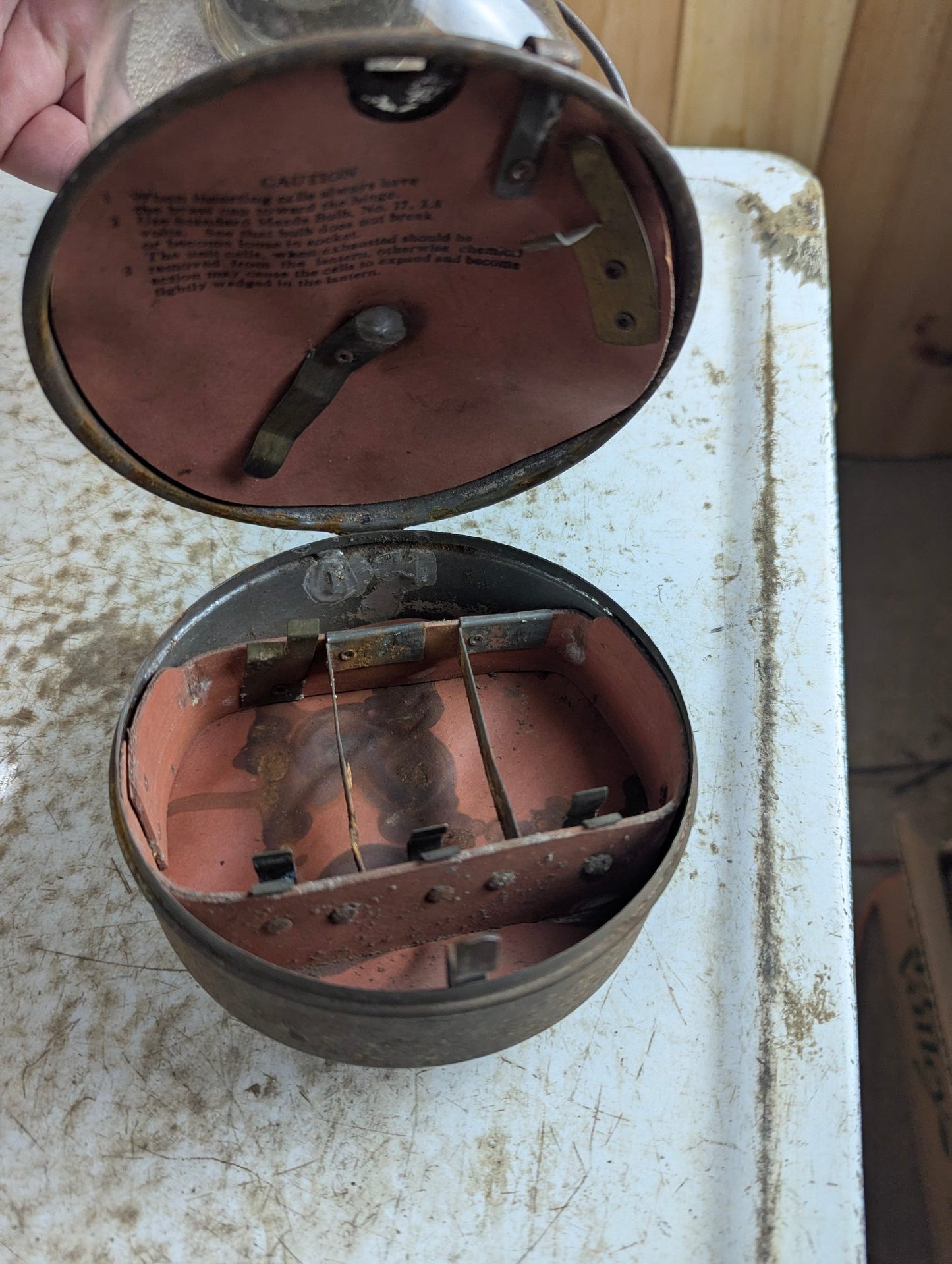 1924 Embury Supreme Battery Lantern