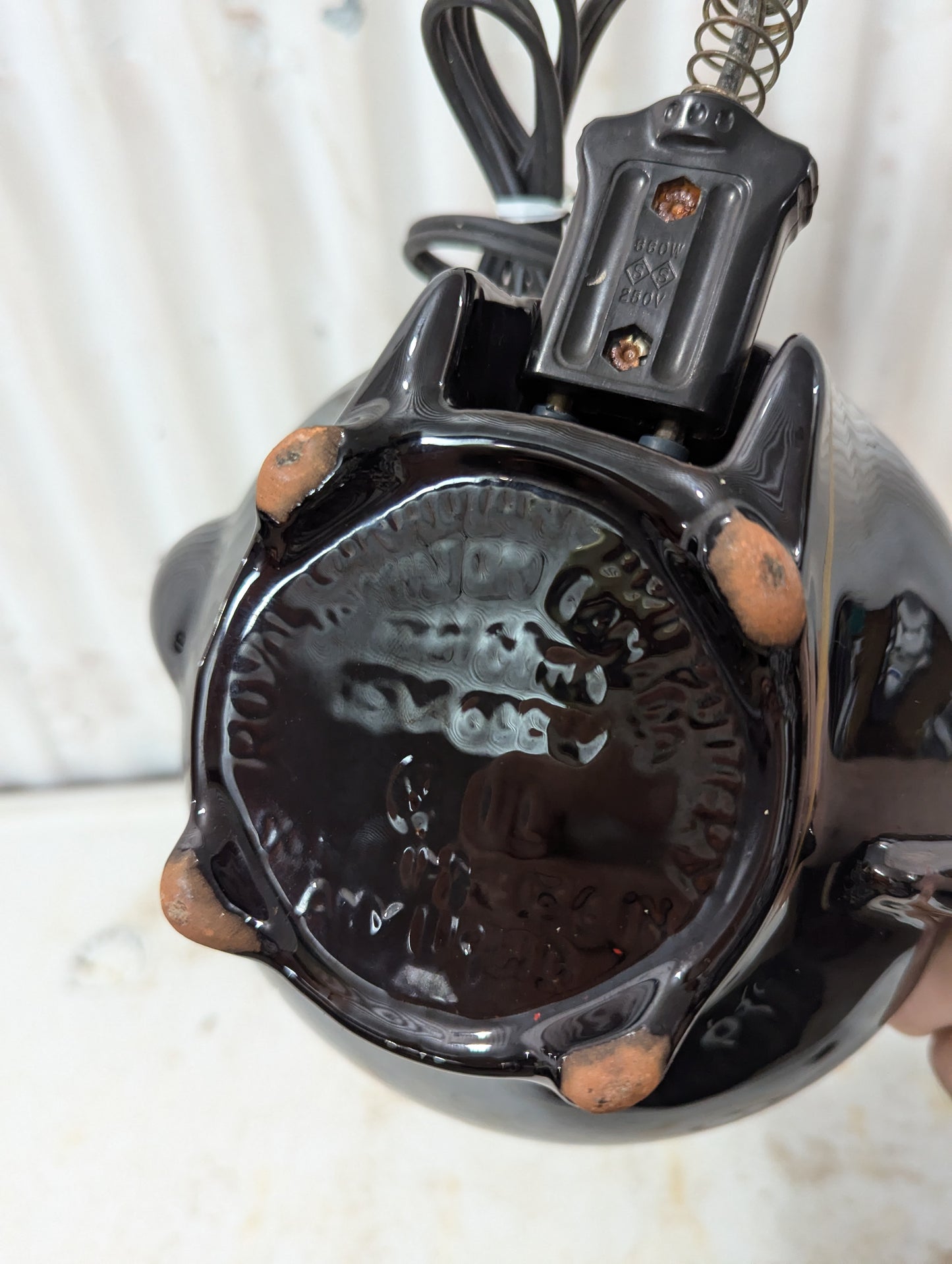 1960’s Royal Canadian Art Pottery Electric 5 Cup Teapot - view 4