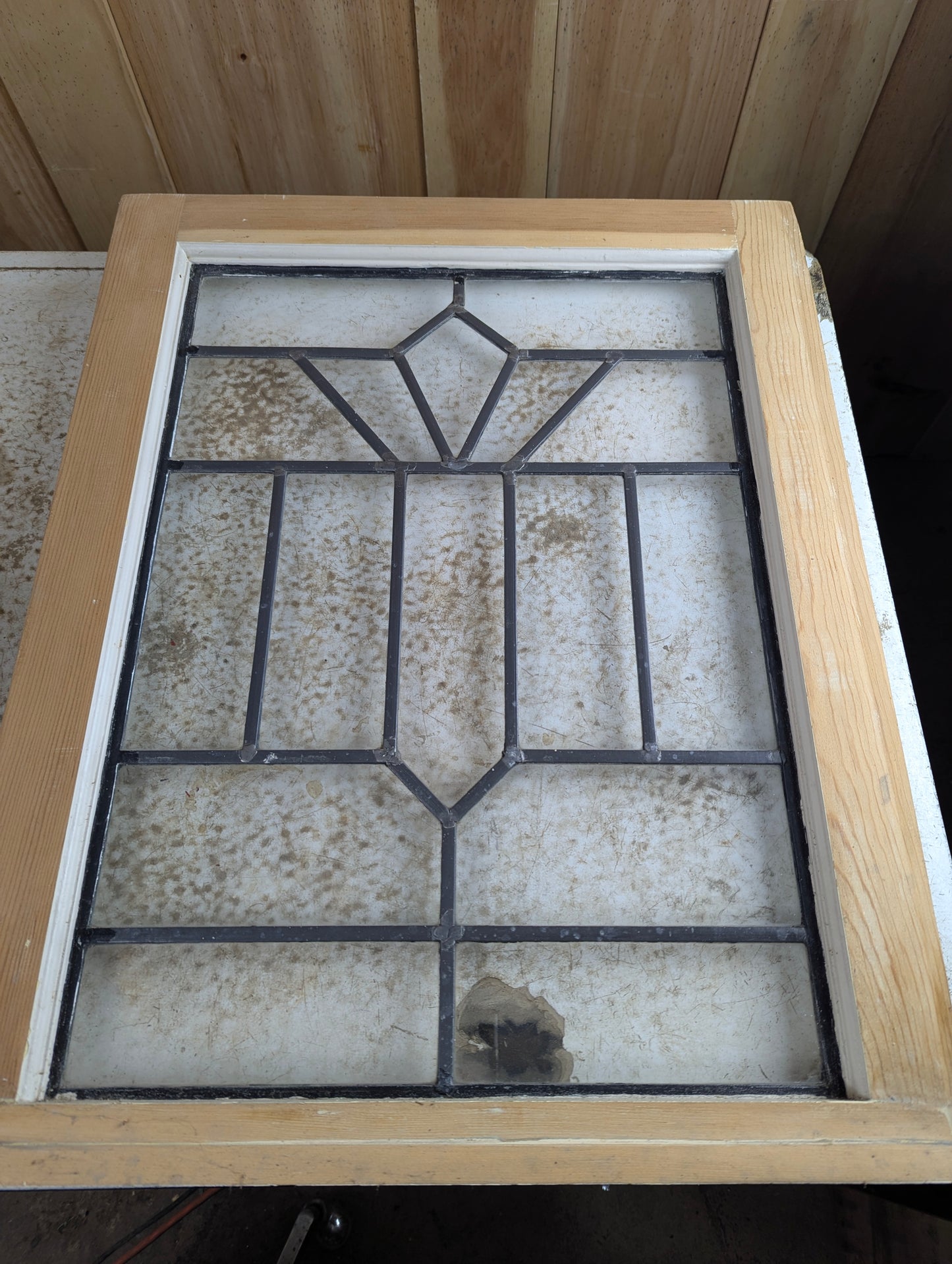 20" x 25.5" Leaded Glass Window - view 5