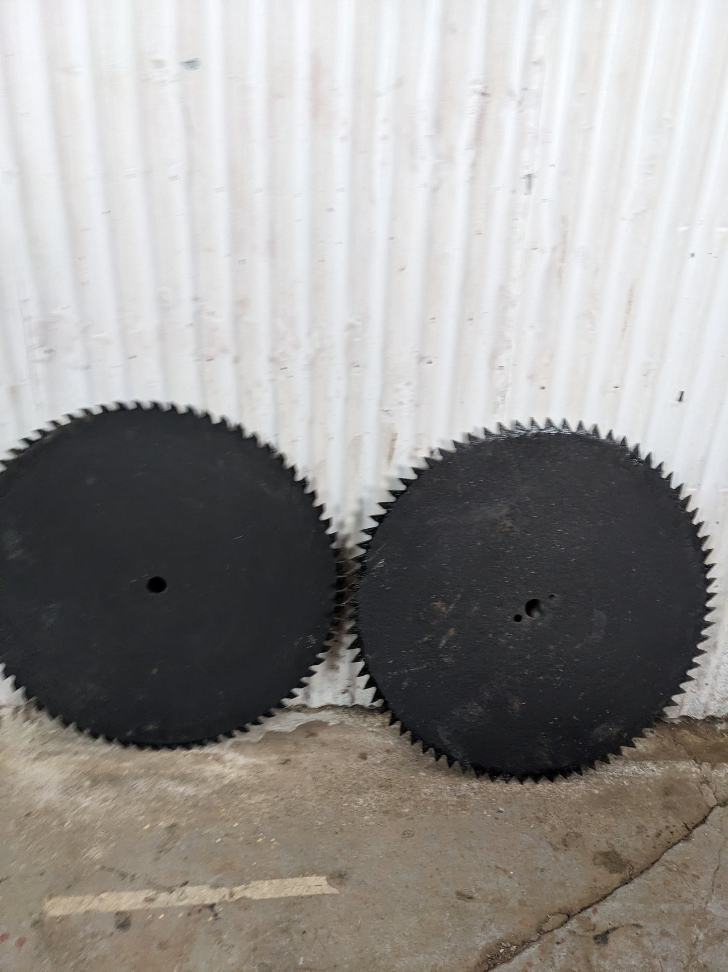29” Saw Blade - view 4