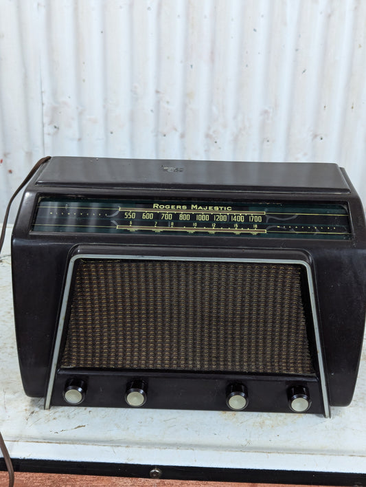 Late 1940’s Roger’s Majestc Radio