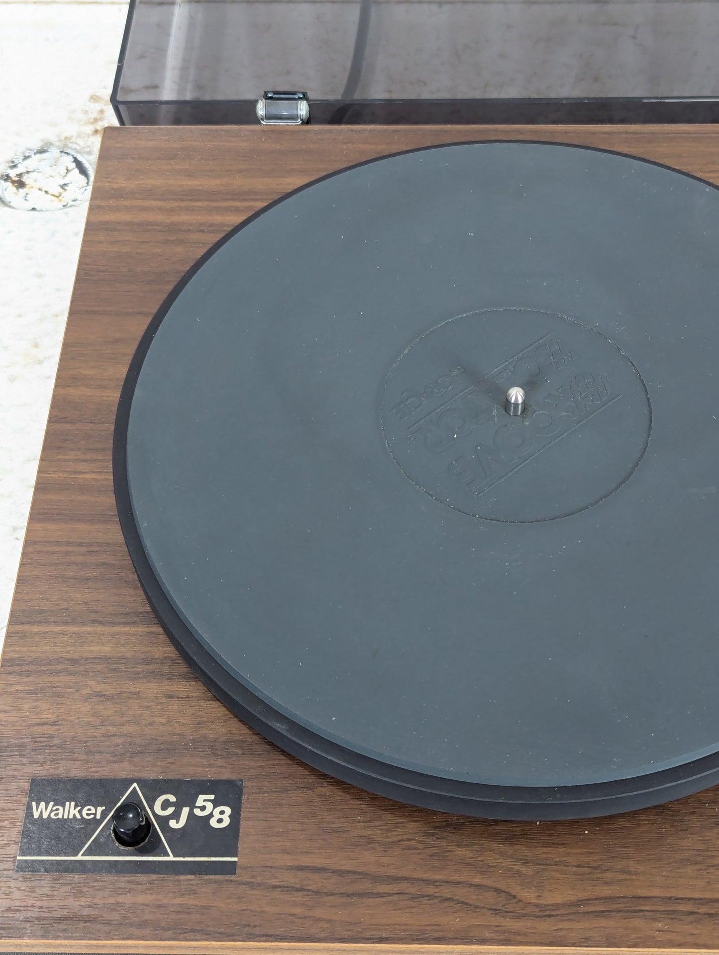 Vintage CJ Walker CJ58 Suspension Turntable with Mission 774 Tone Arm and Grado Cartridge