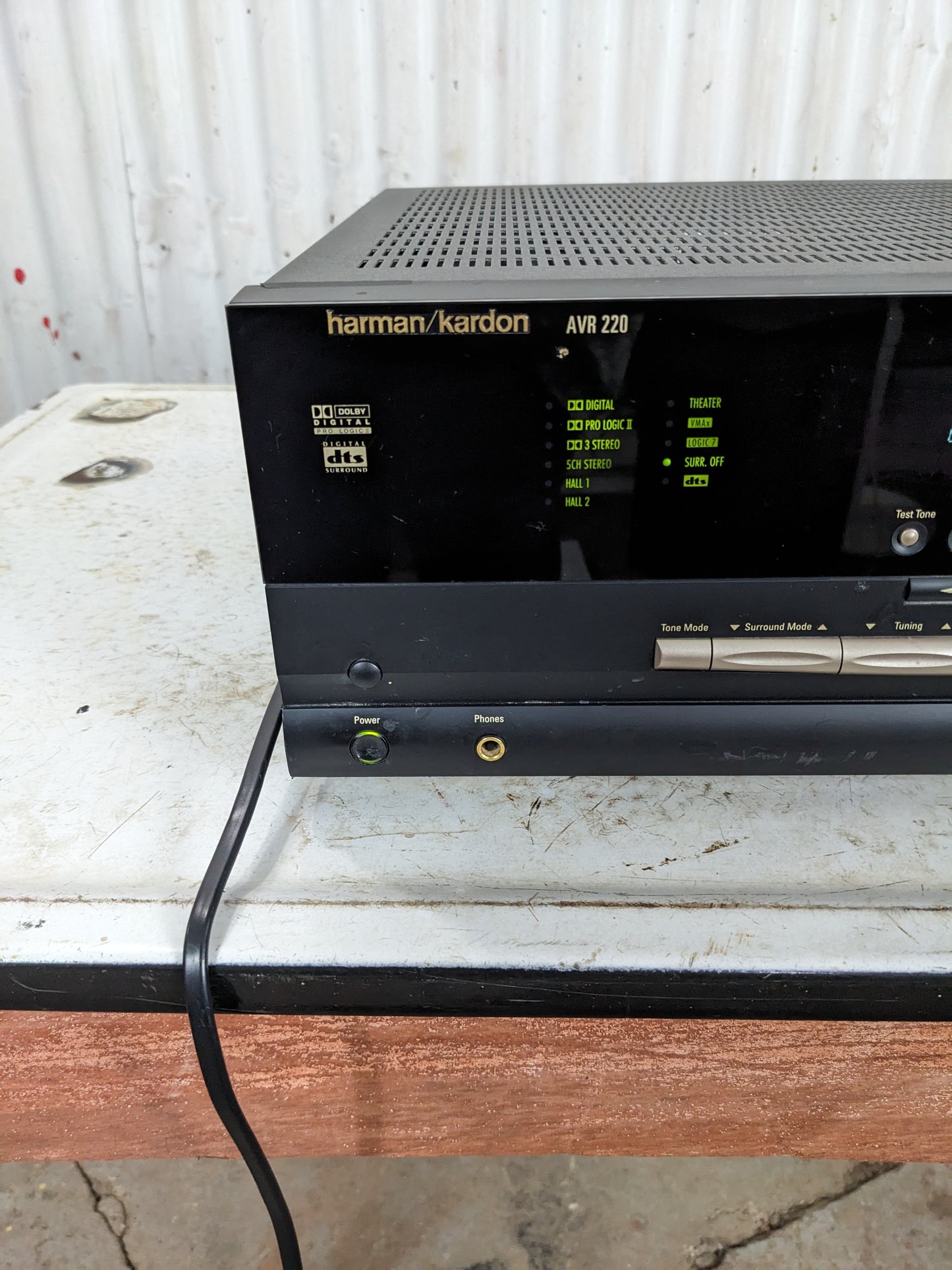 Harmon Kardon Receiver AVR220