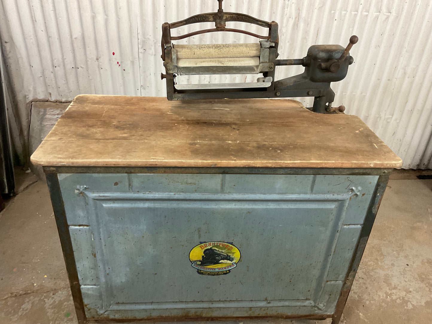 Antique Brantford Locomotive Electric Washer