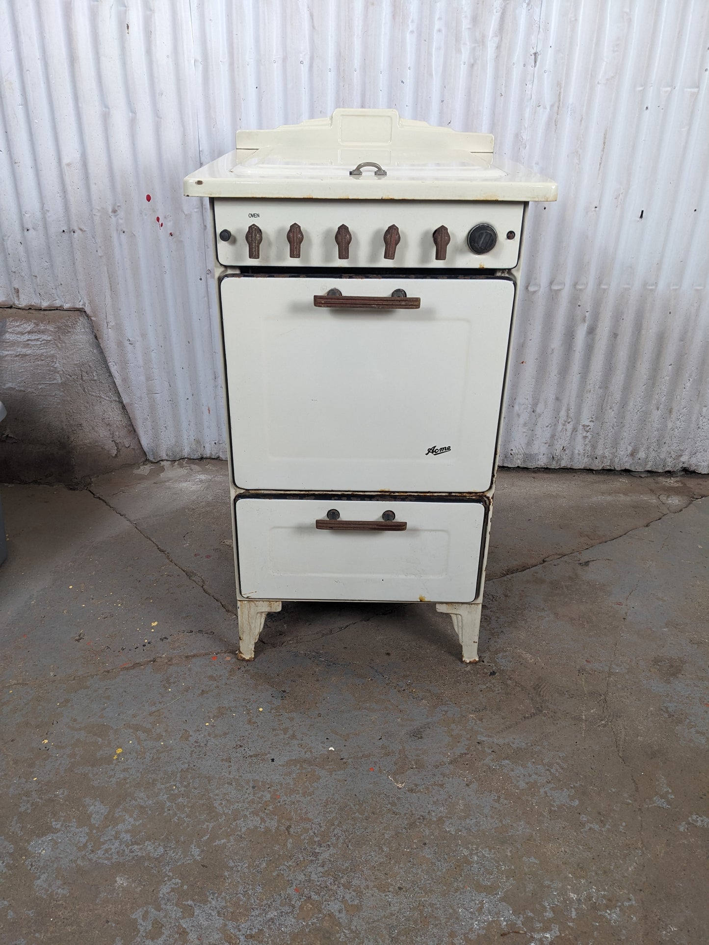 Vintage ACME Gas Stove
