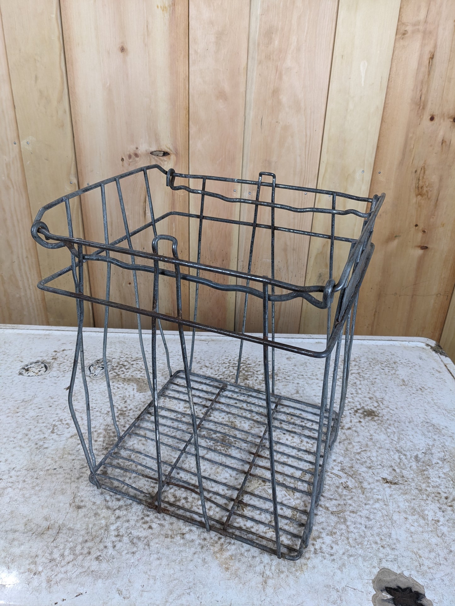 Vintage Burnbrae Farms Wire Egg Carton Holder