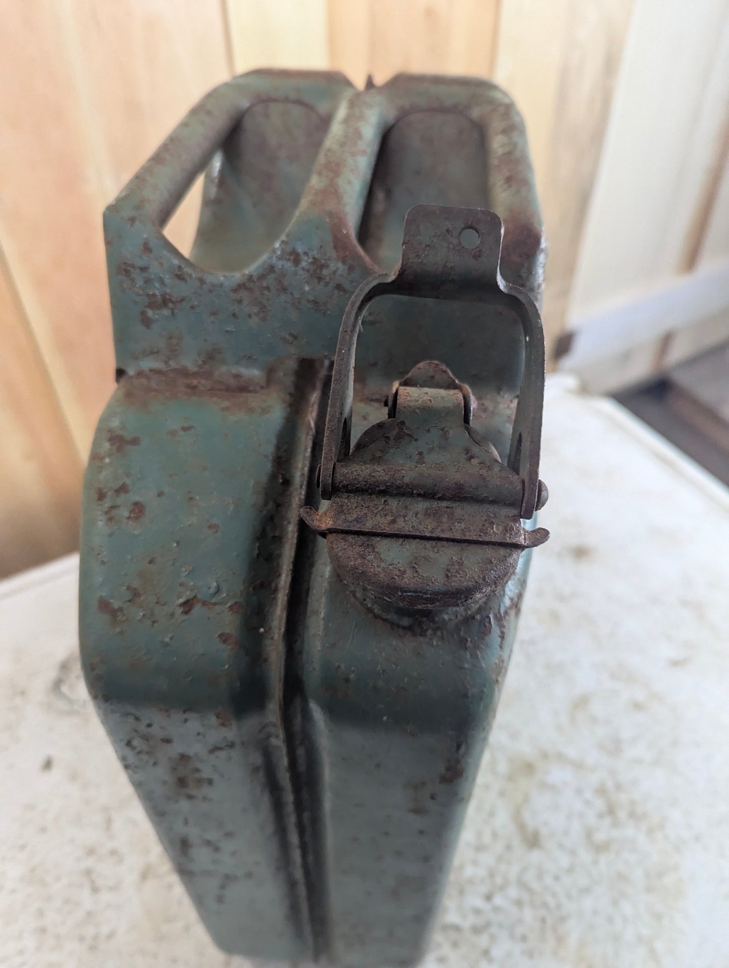 Bellino Metal Military Jerry Can