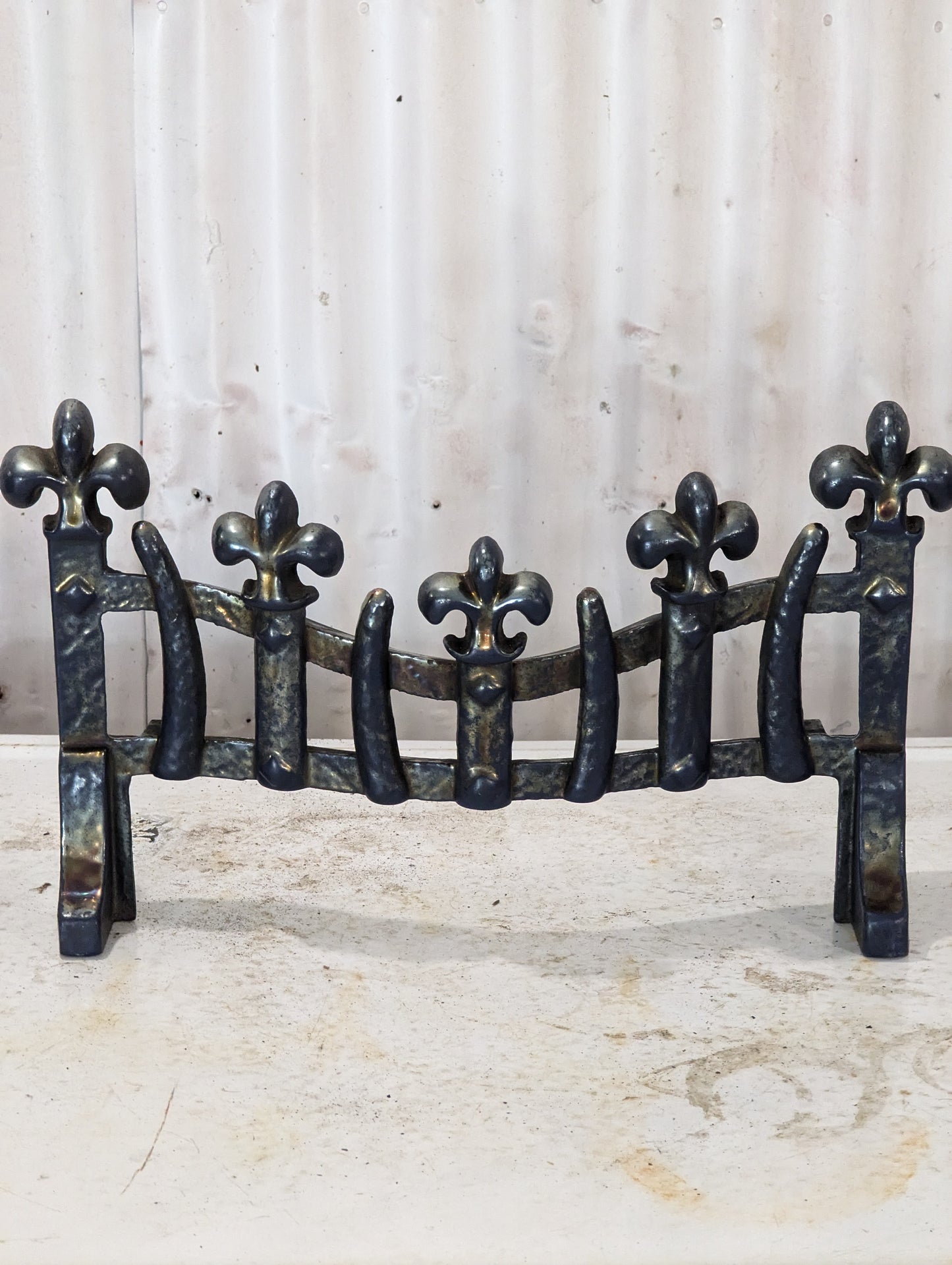 Antique Cast Iron Fleur de Lis Fireplace Fret