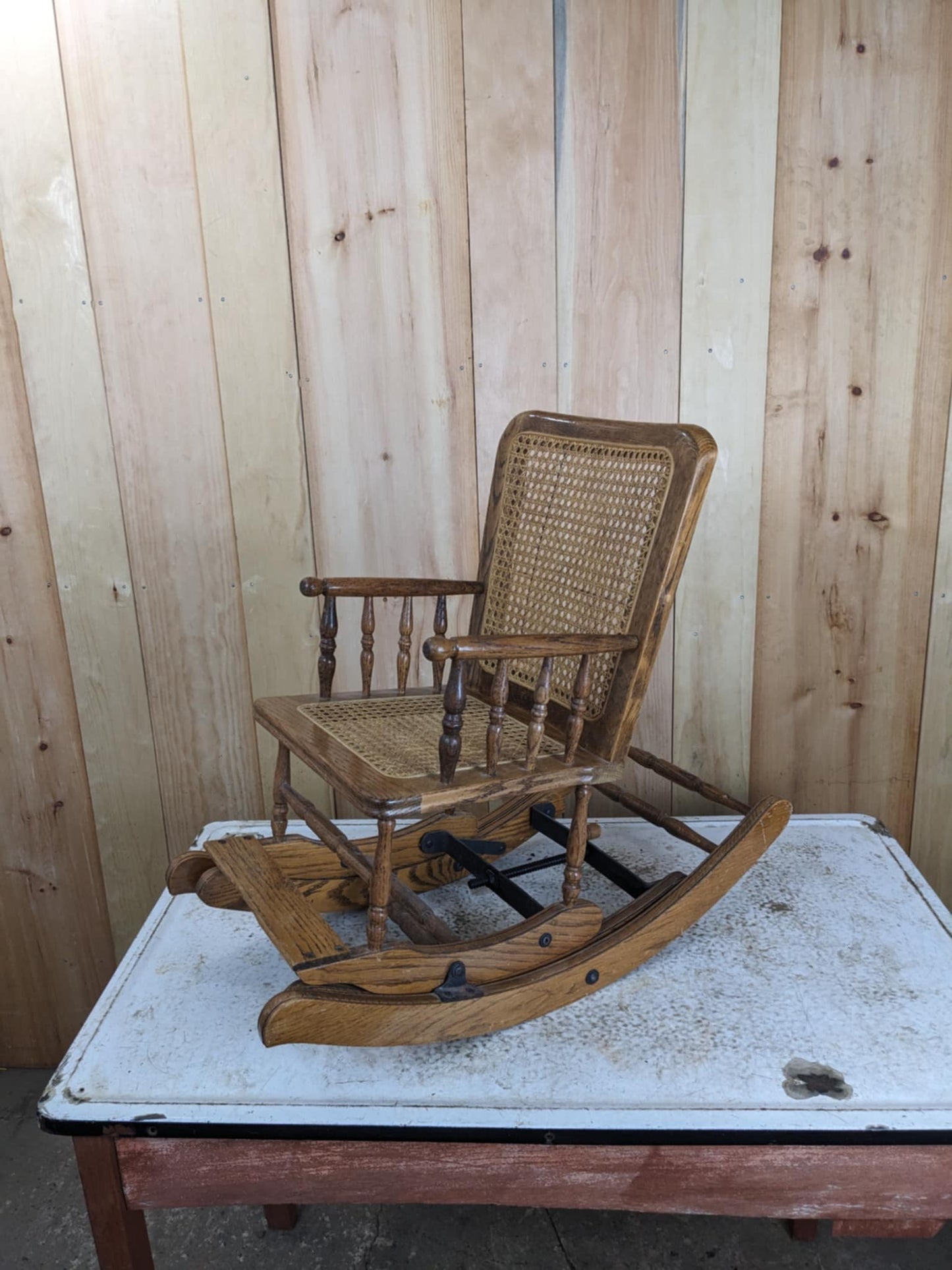 Antique Oak/Wicker Combo Highchair Rocker