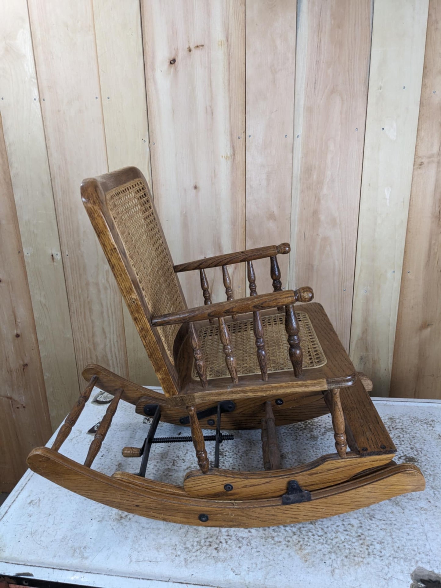 Antique Oak/Wicker Combo Highchair Rocker