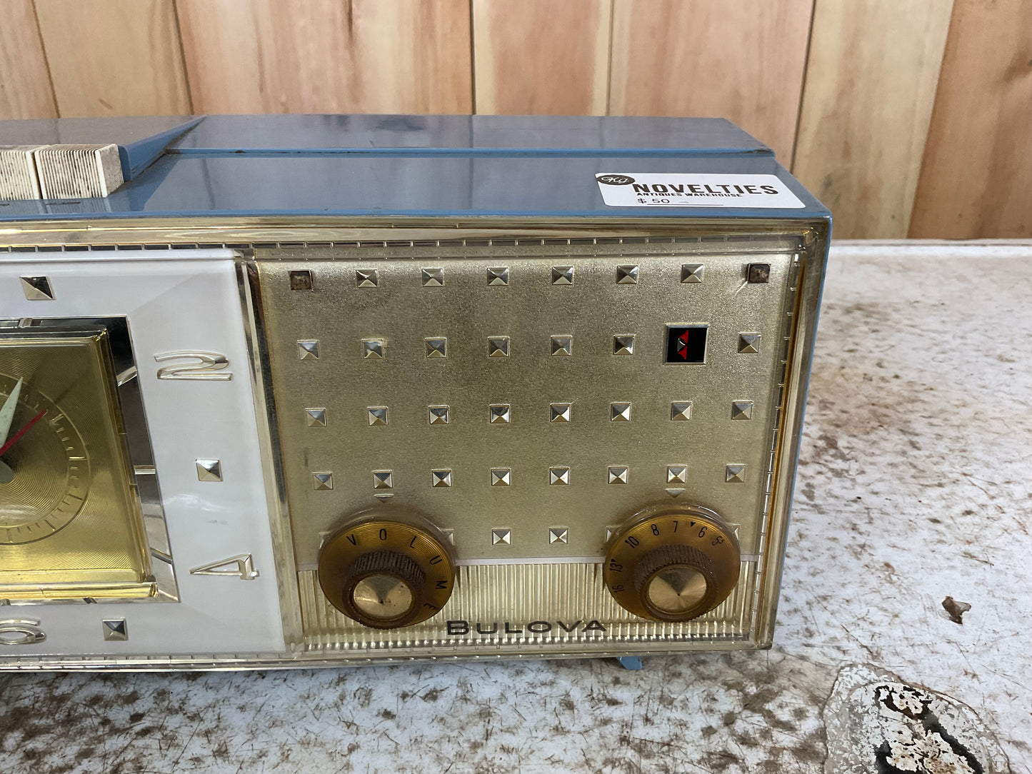 Vintage Bulova Clock Radio Model 190 Series
