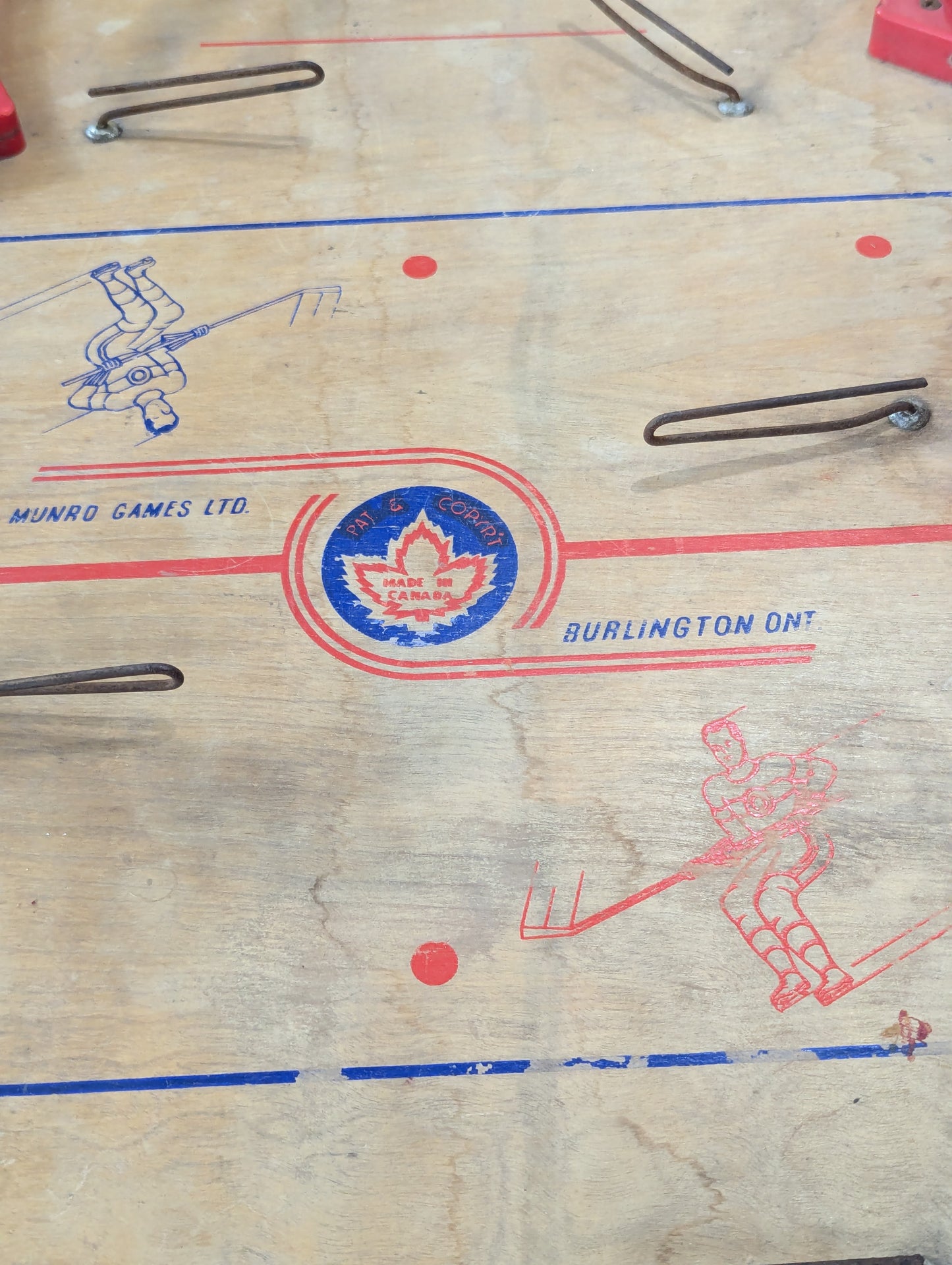 Vintage Munro Table Top Hockey Game