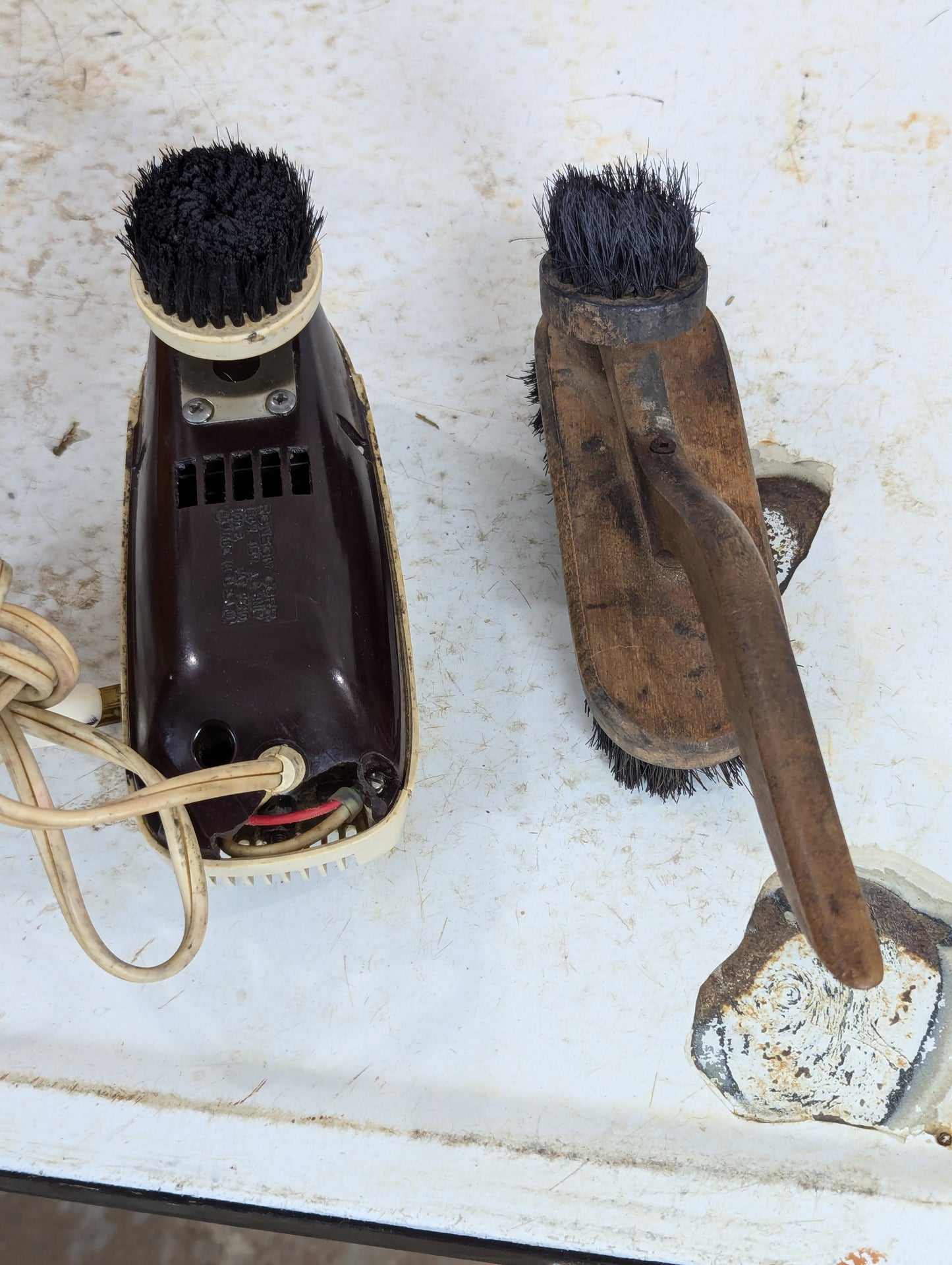 Vintage Ronson Roto-Shine Electric Shoe Polisher