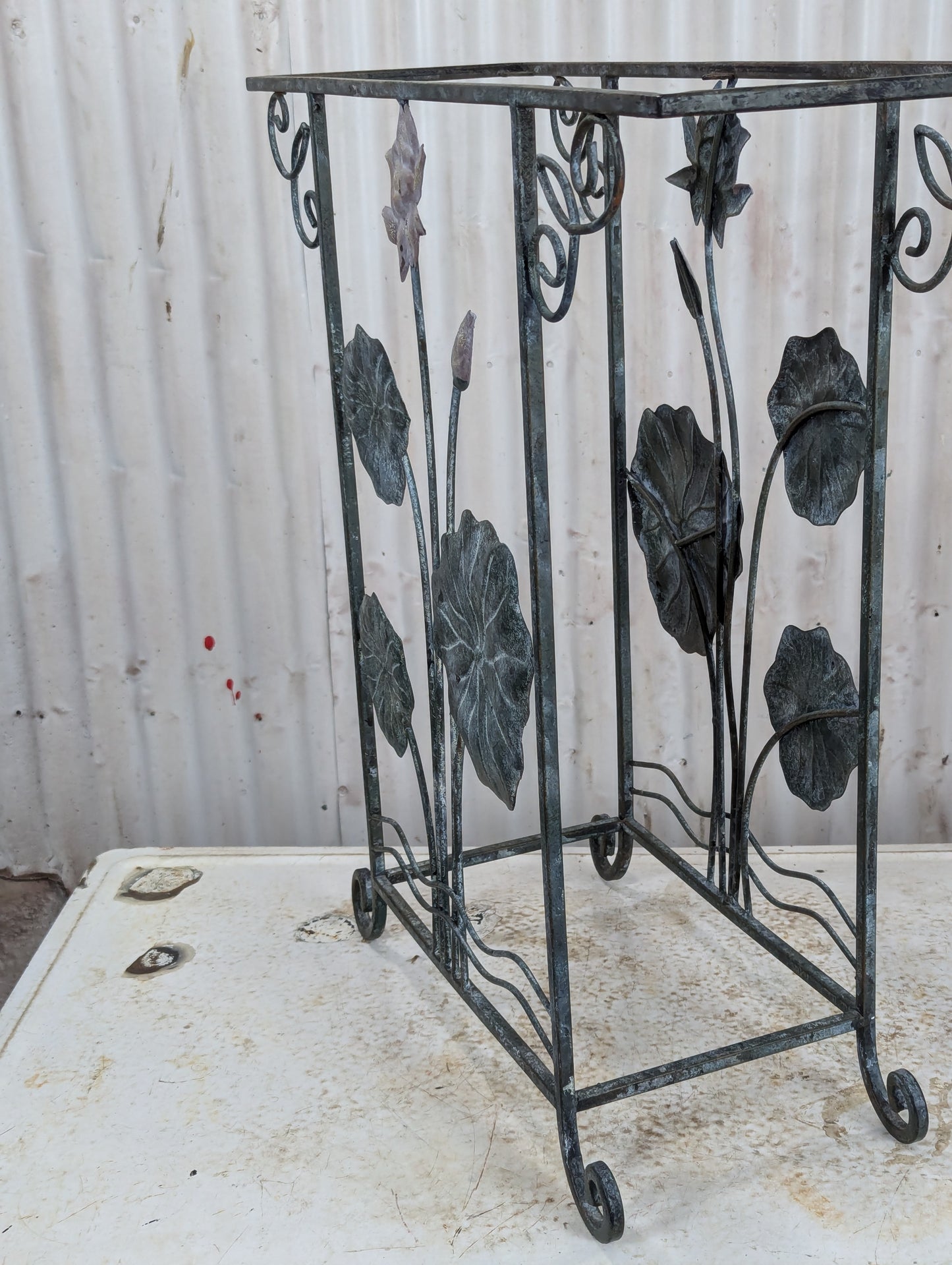 Metal Side Table Frame (No top)