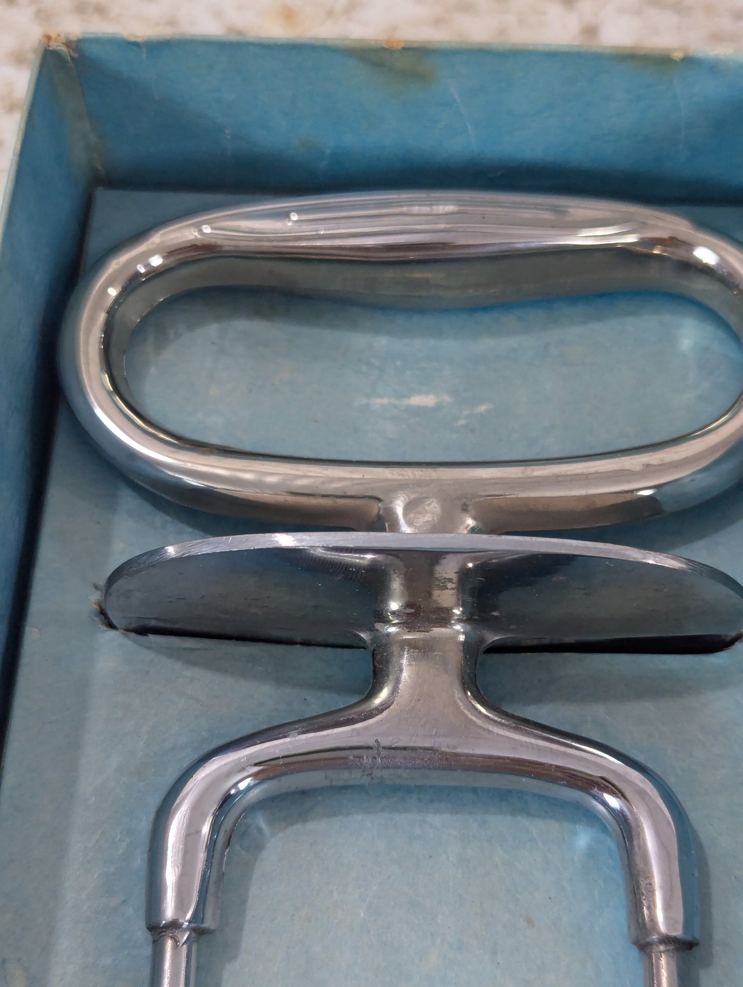 Vintage Windsor Carving Aid in Original Box