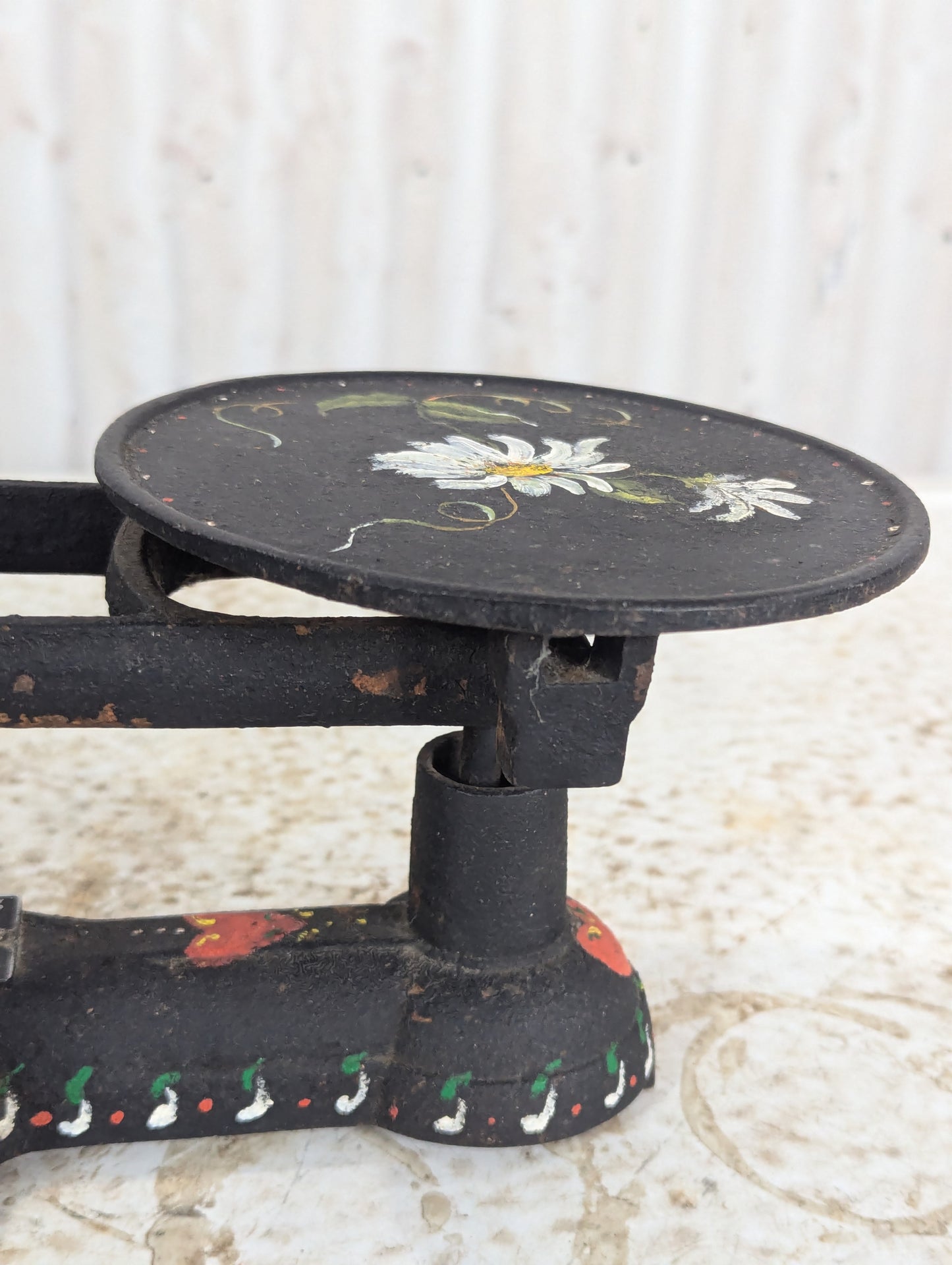 Cast Iron Balance Scale