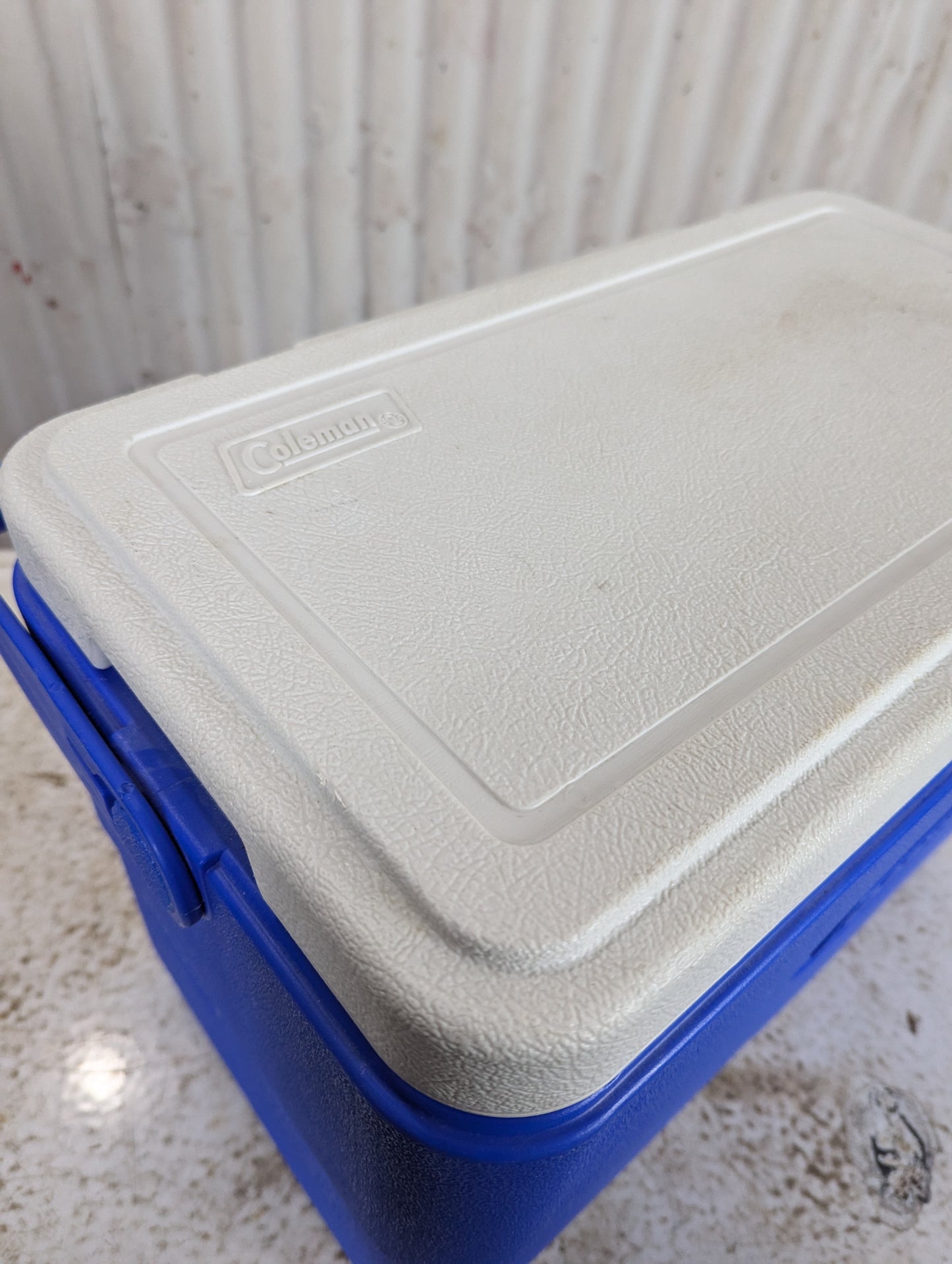 Blue Coleman Cooler Model 6277