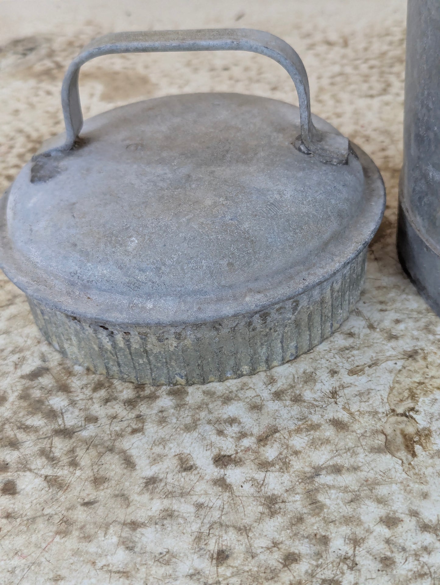 Galvanized Steel Cream Can with Lid and Handle