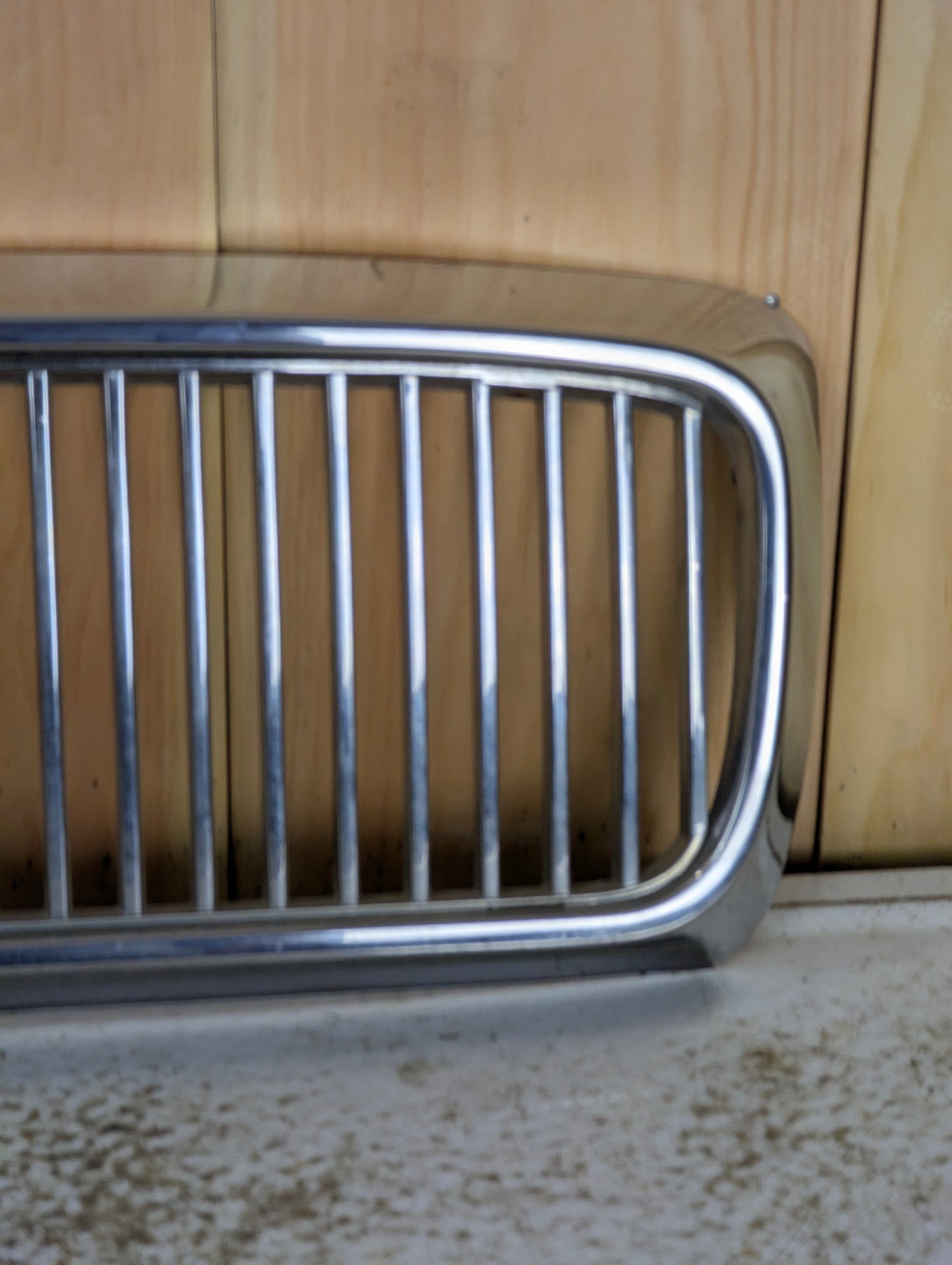 Jaguar XJ6 Chrome Grill