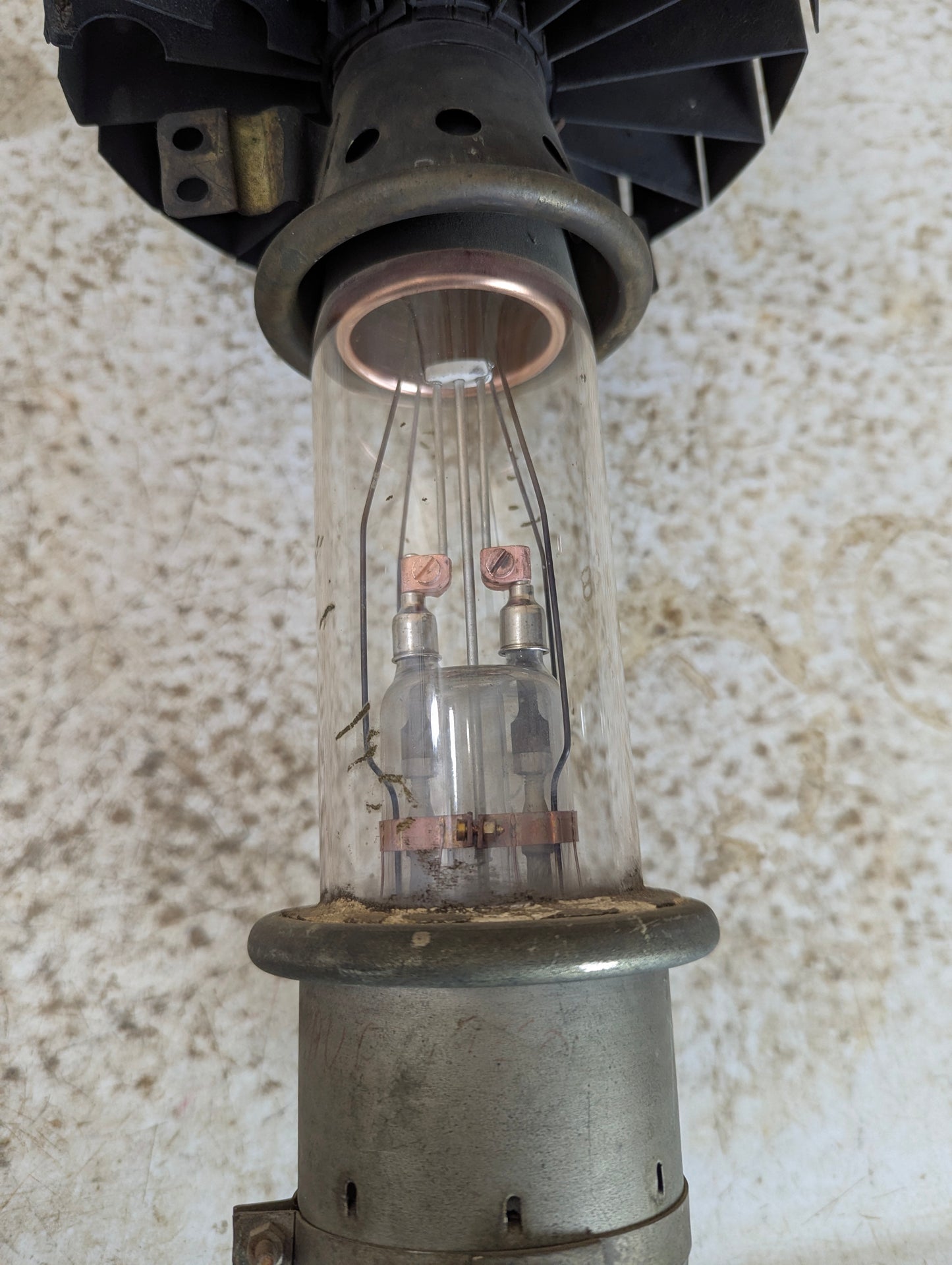 Antique Marconi CV28 Power Tube