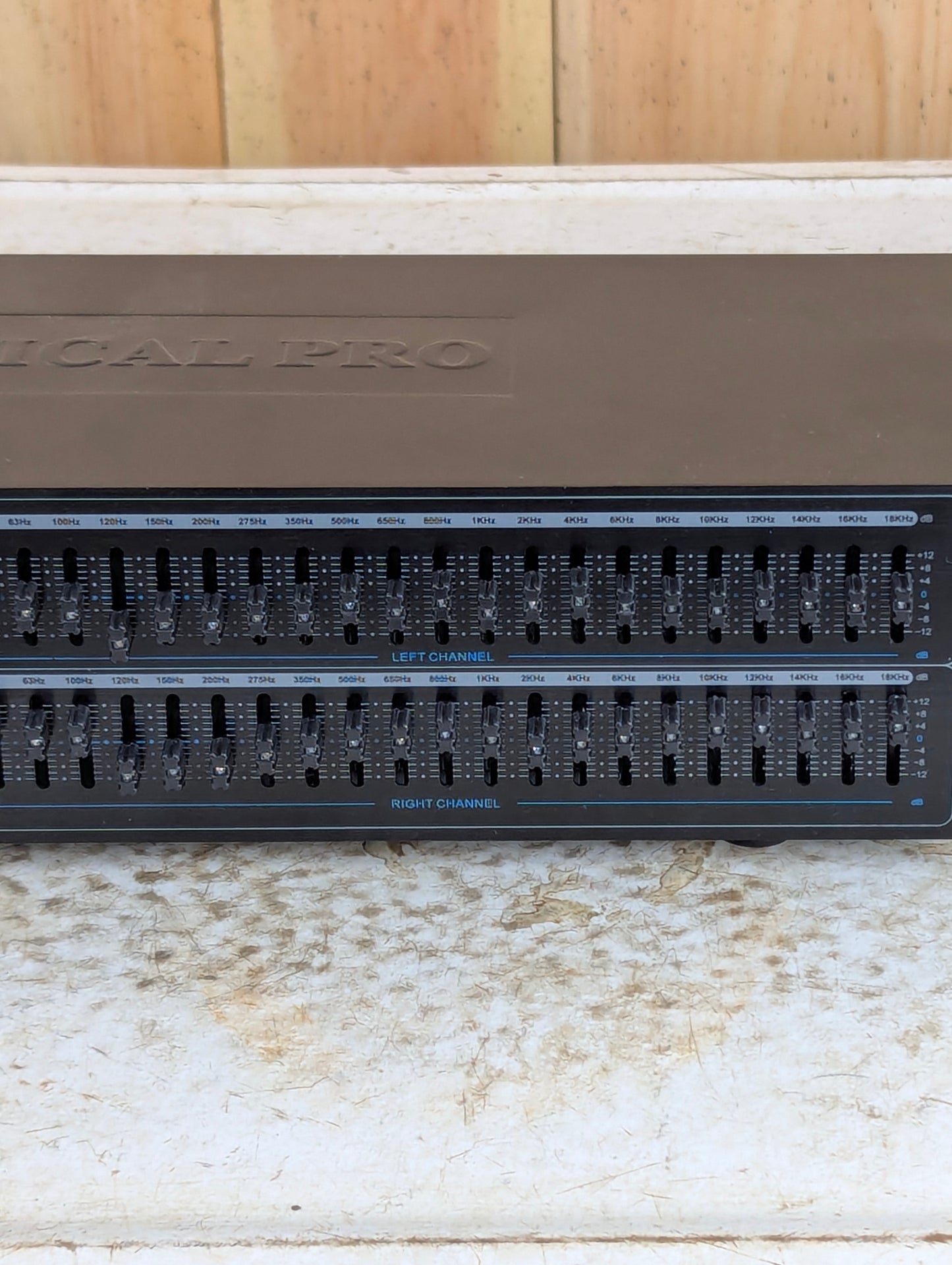 Technical Pro EQ7153 Dual 21 Band Equalizer