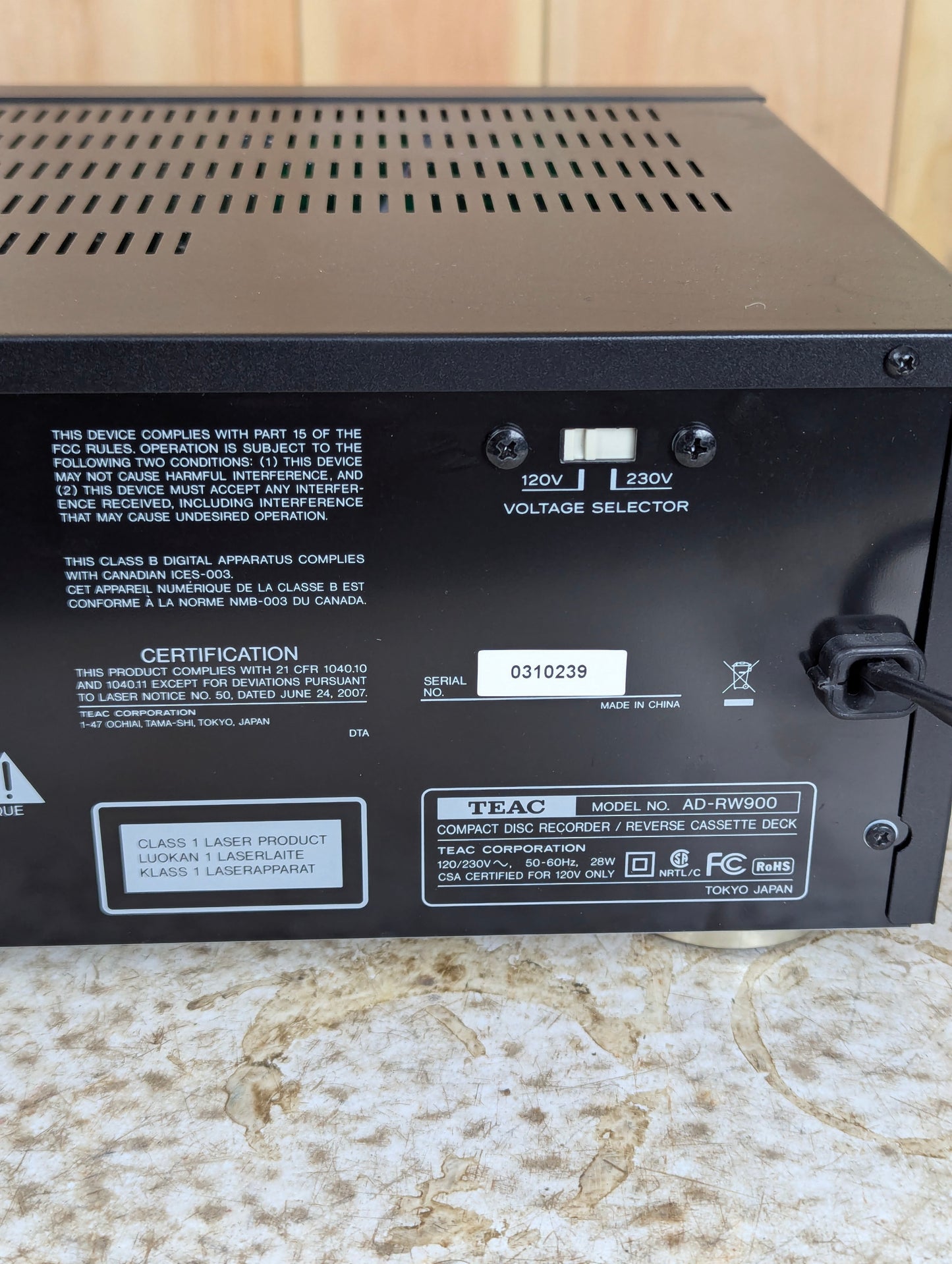Teac Model AD-RW900 CD Recorder & Reverse Cassette Deck
