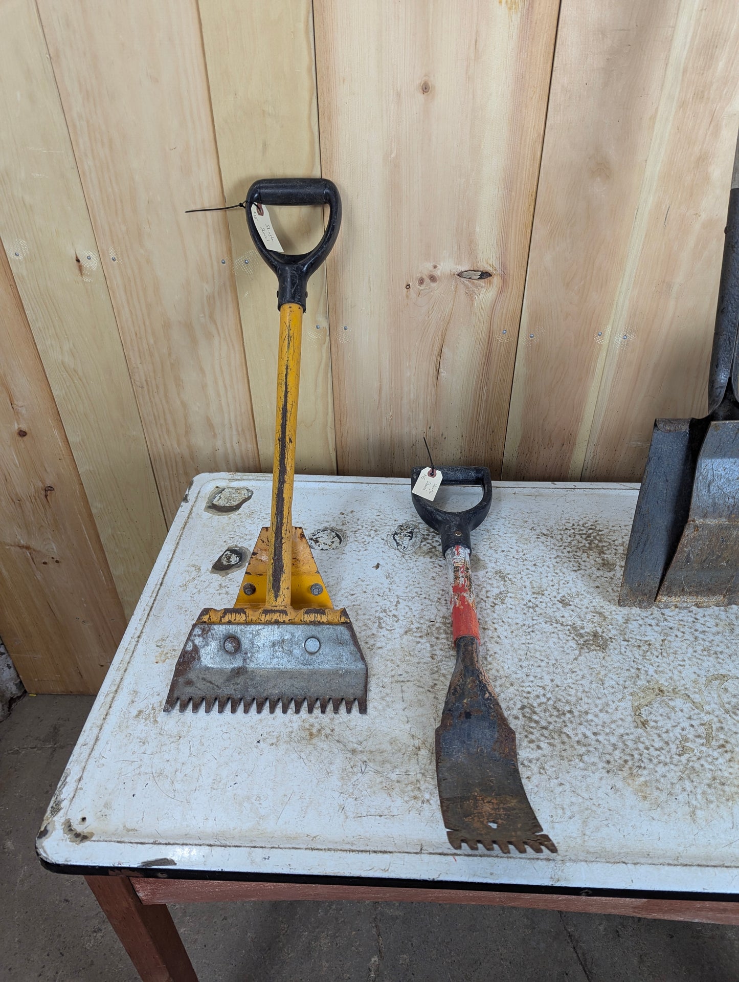 Shingle Ripper Shovels