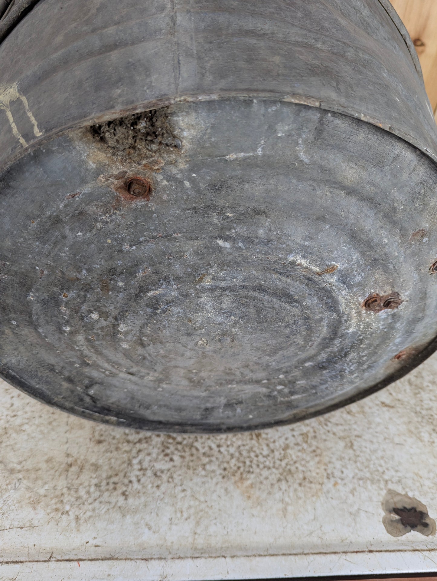 Round Galvanized Washtub
