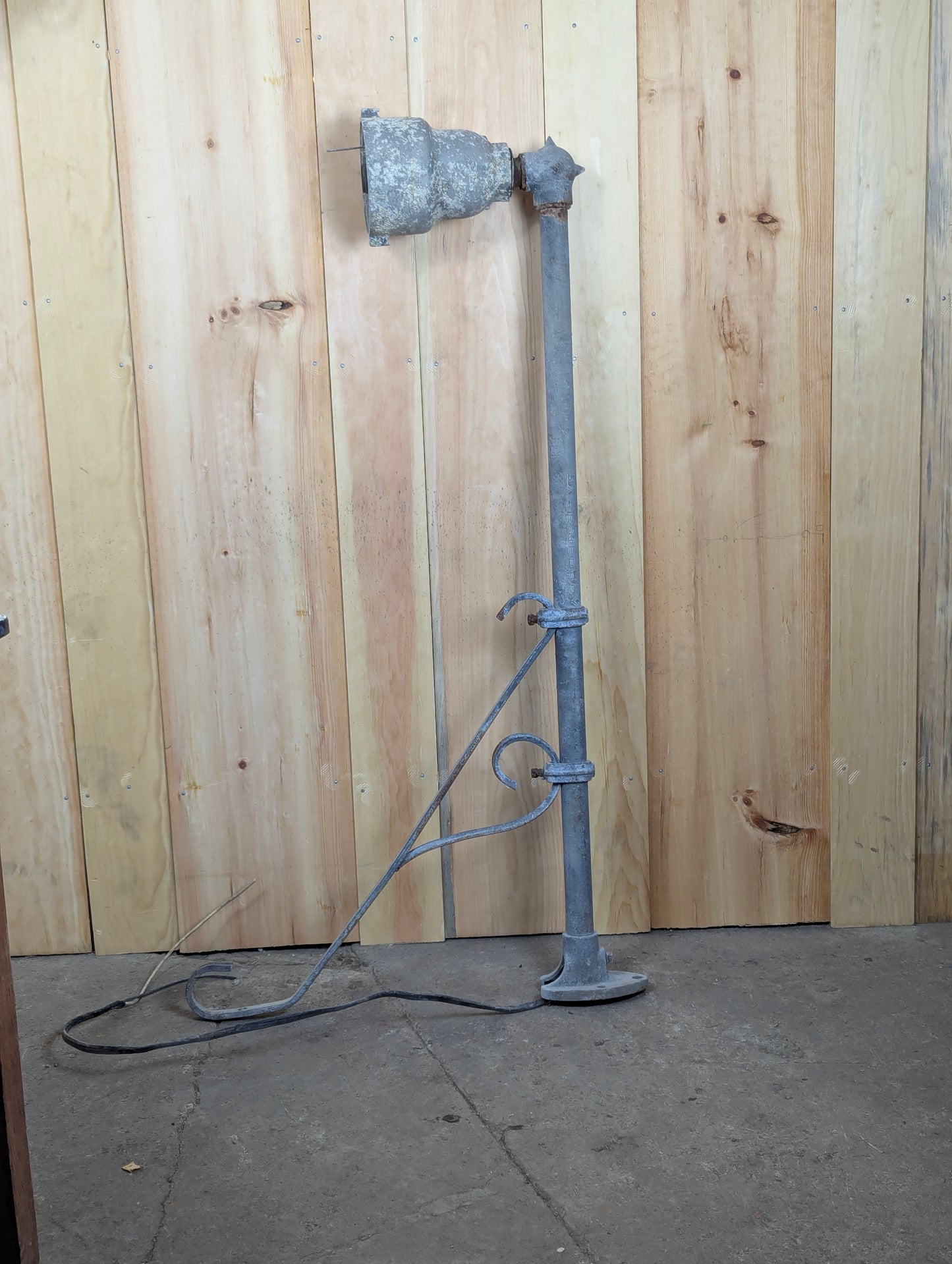 Industrial Cast Aluminum Street Lighting Brackets