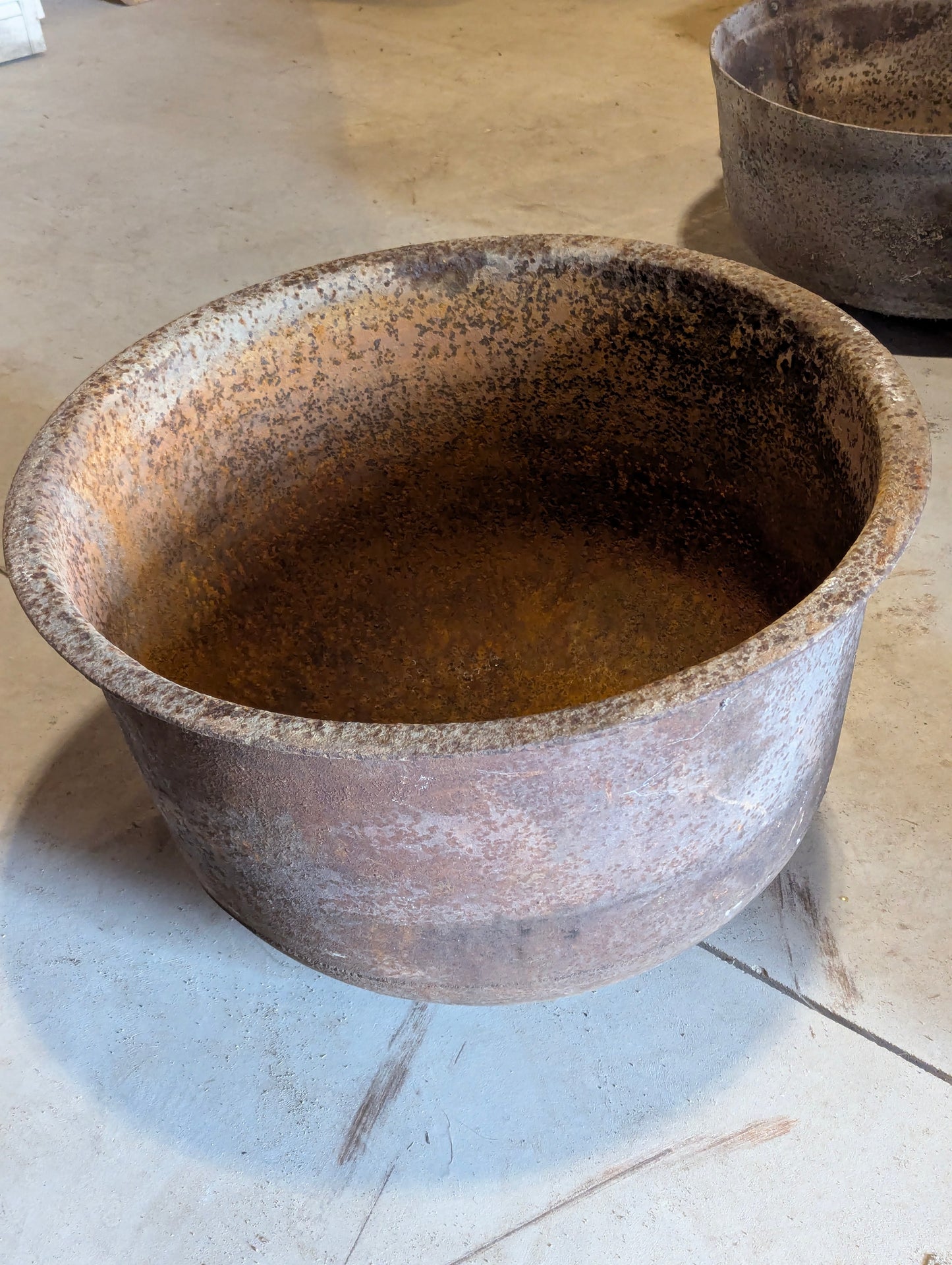 Antique Cast Iron 50 gallon Scalding Pot Butcher Kettle