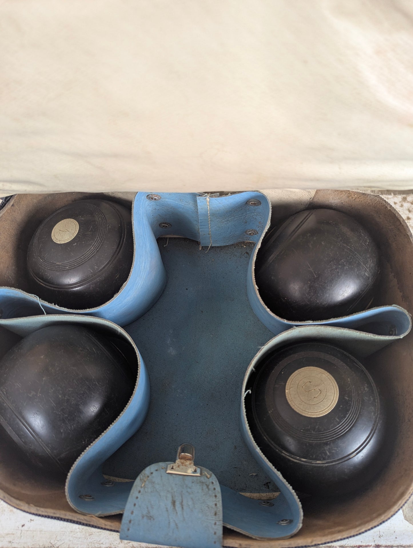 Vintage Dunlop 4 7/8 Lawn Bowls with Carrying case