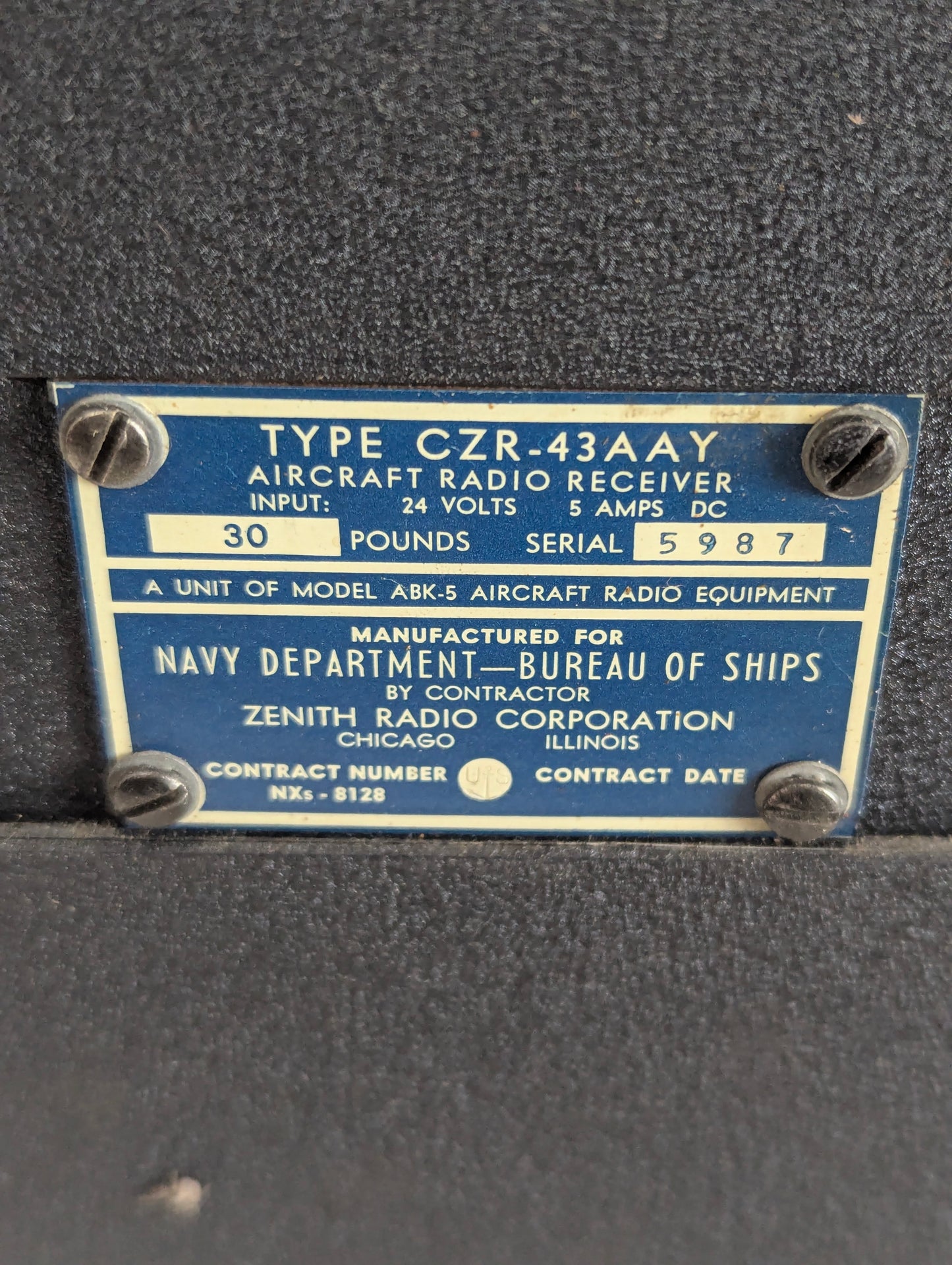 Vintage US Navy Model ABK-5 Zenith Corp Military Aircraft Radio Receiver IFF