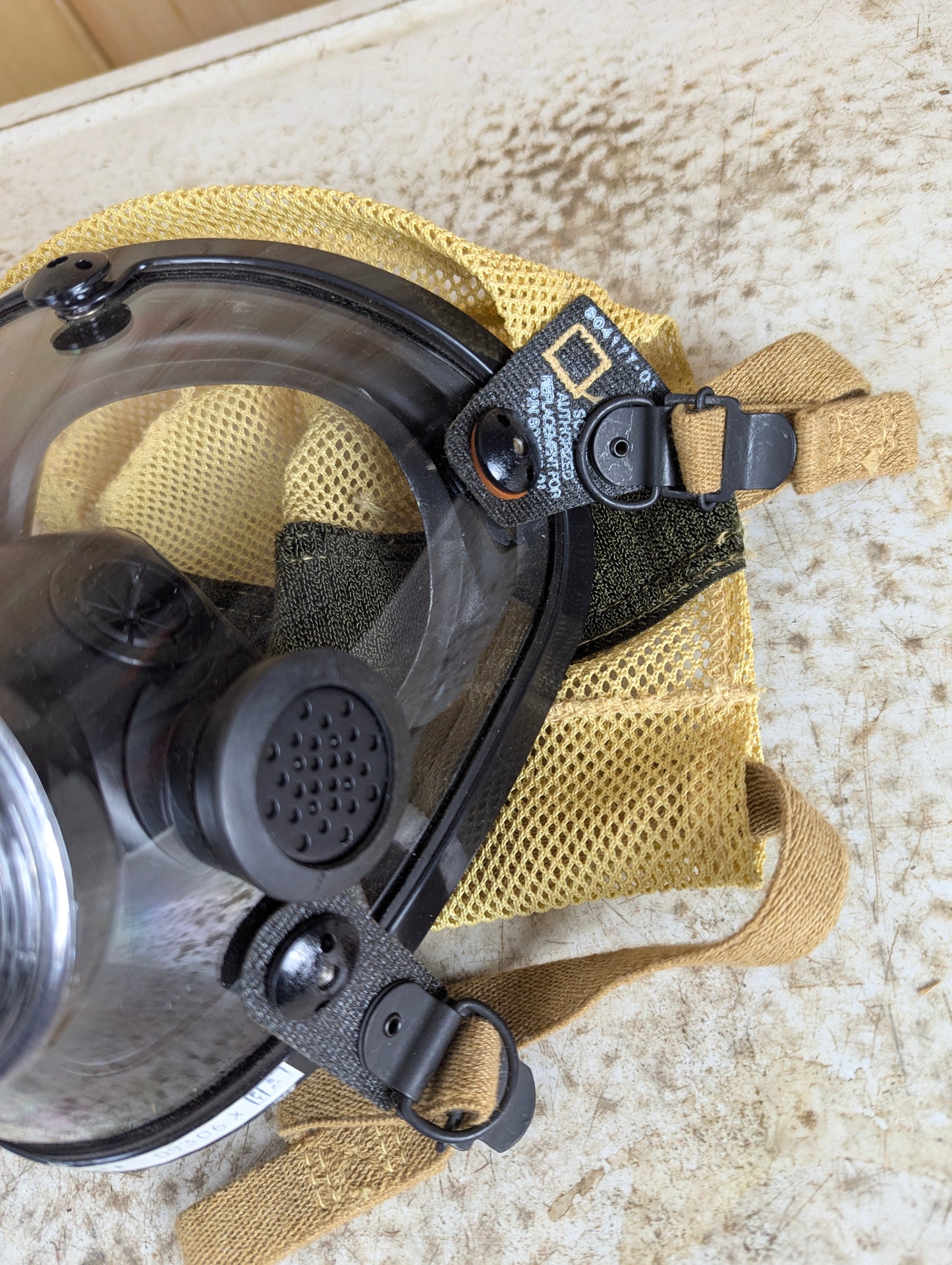 Scott AB-2000 Firefighter Full Face Piece SCBA Mask with Kevlar Head Net Size Large