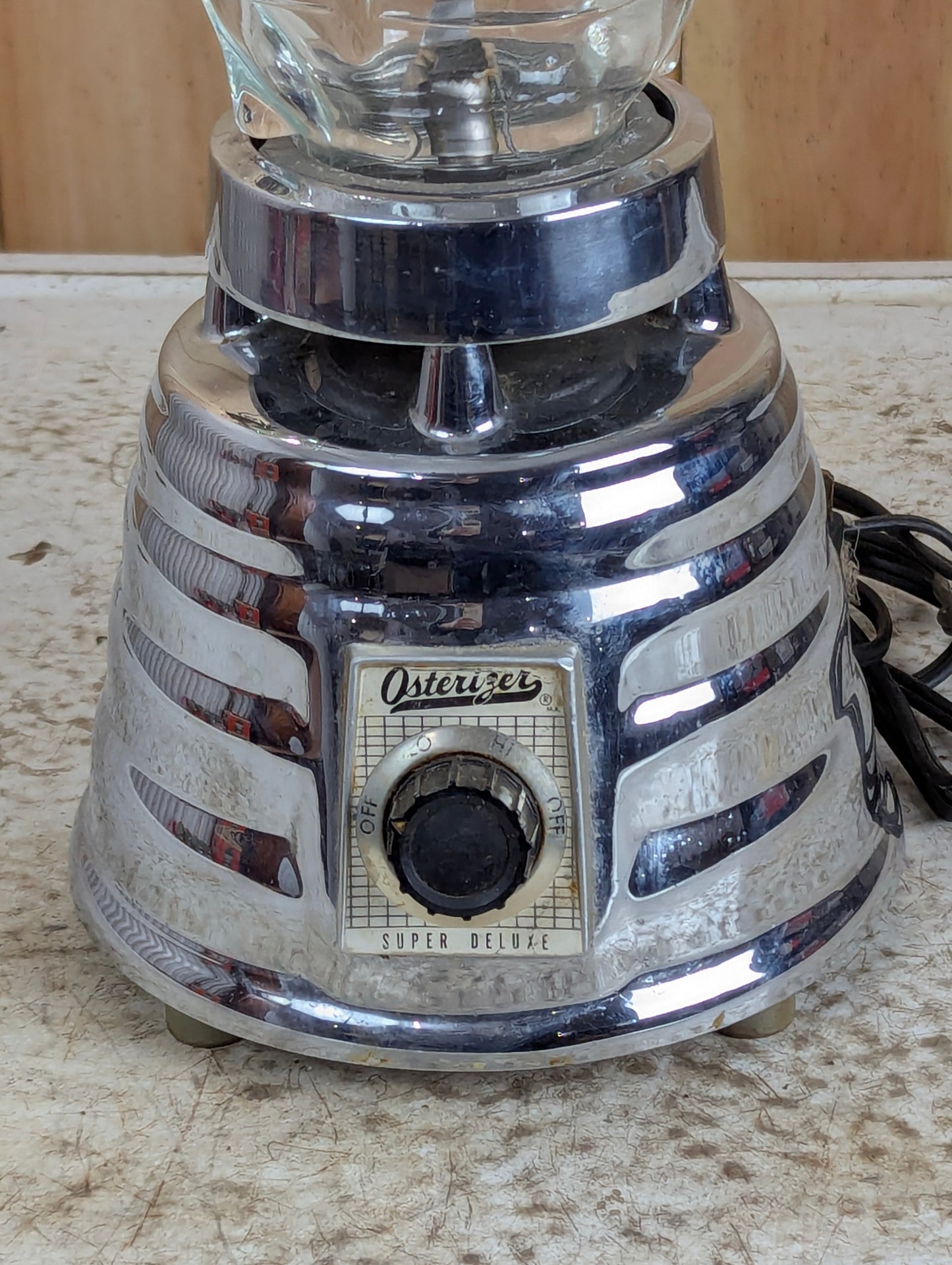 Vintage Osterizer Beehive Style Model 452. Blender
