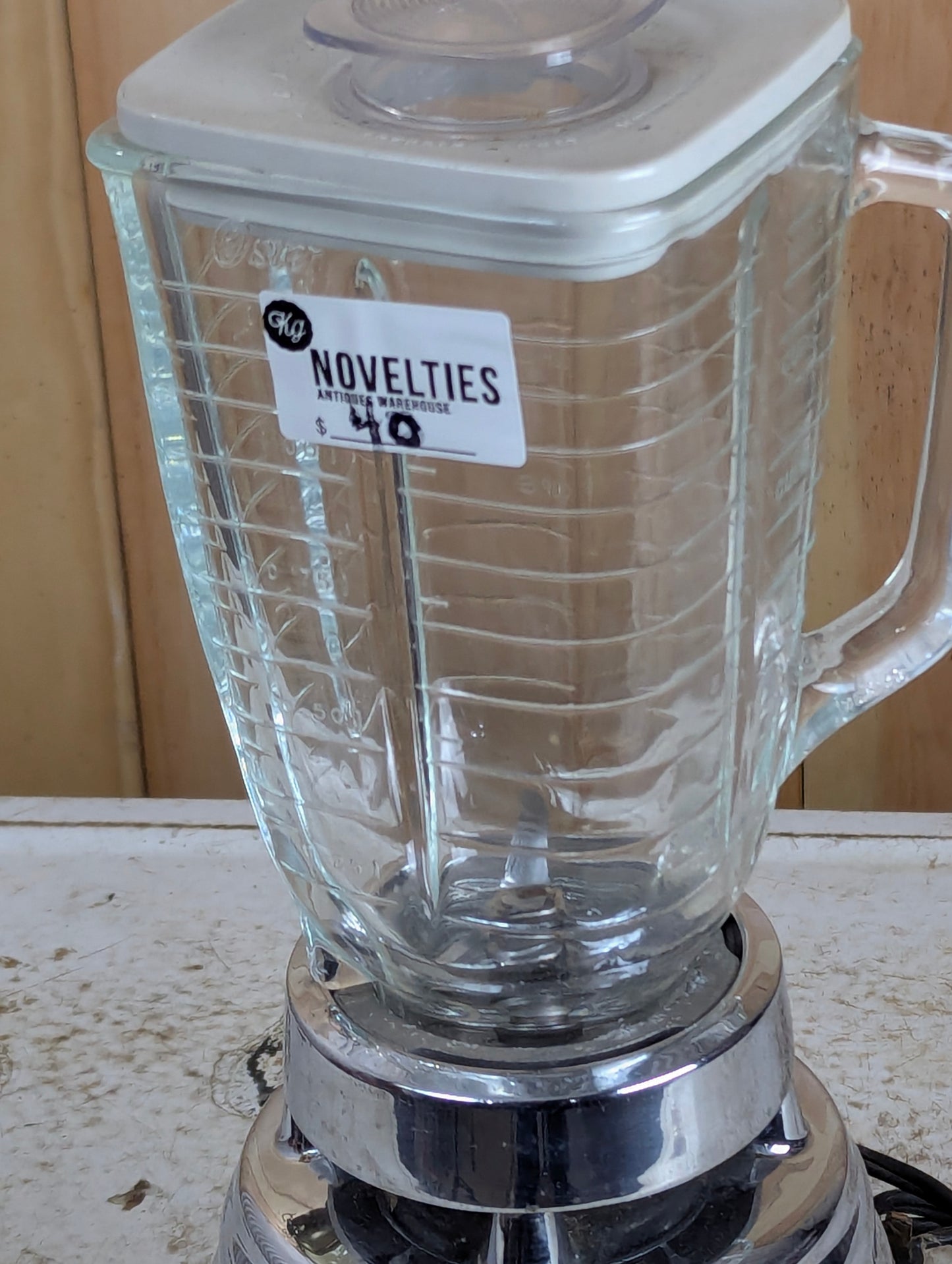 Vintage Osterizer Beehive Style Model 452. Blender