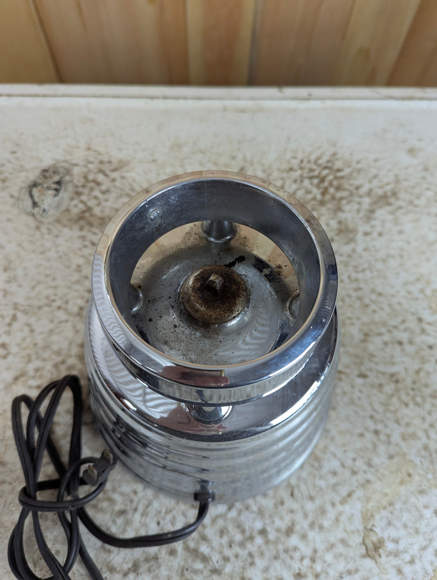 Vintage Osterizer Beehive Style Model 452. Blender