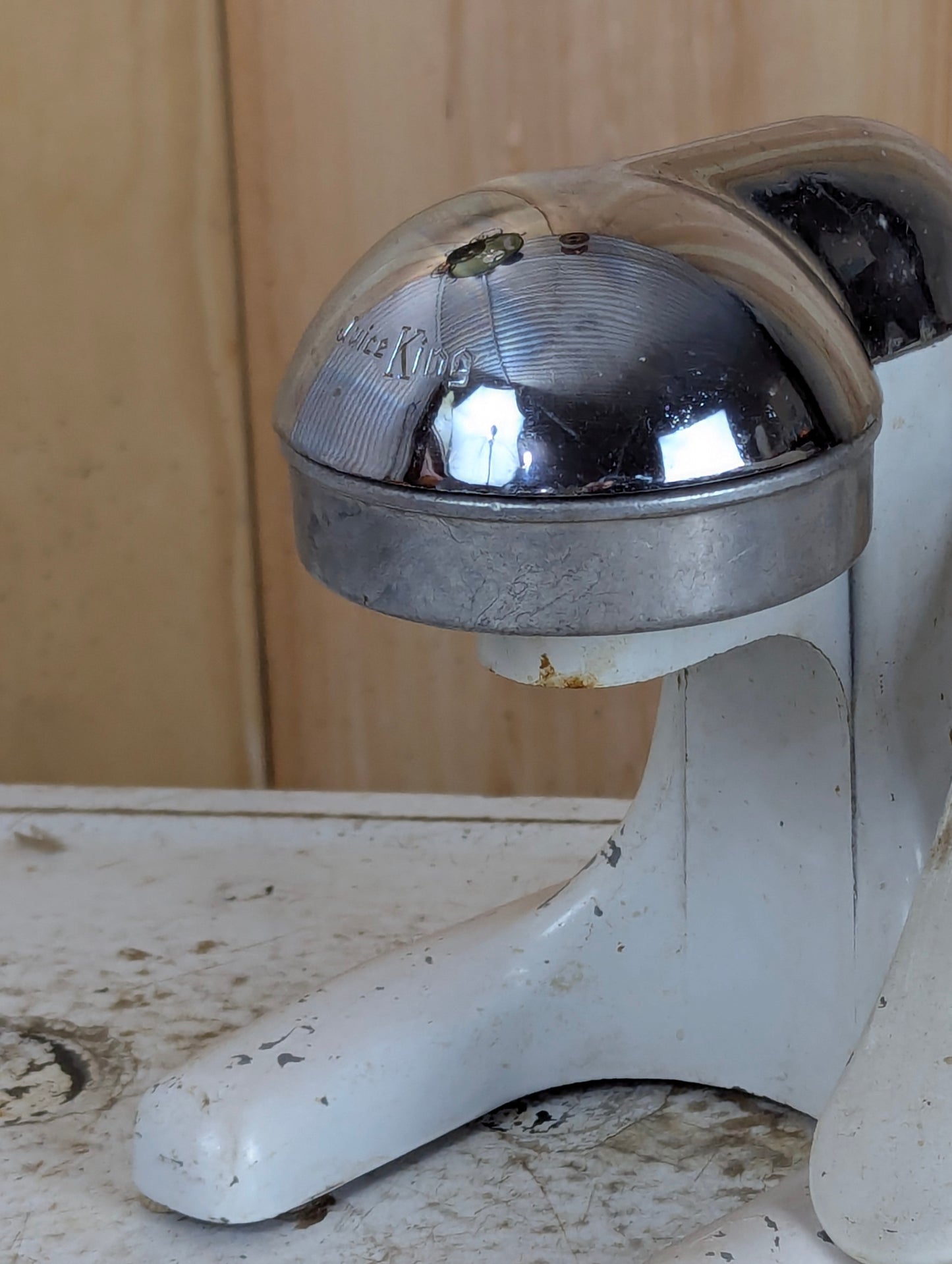 Vintage White and Chrome Juice King Juicer