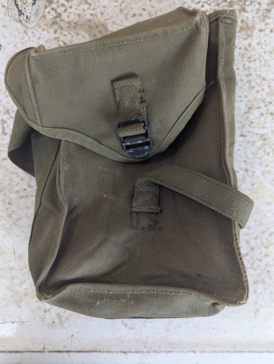 1945 WW2 Cleve Canvas US Military Ammo Bag