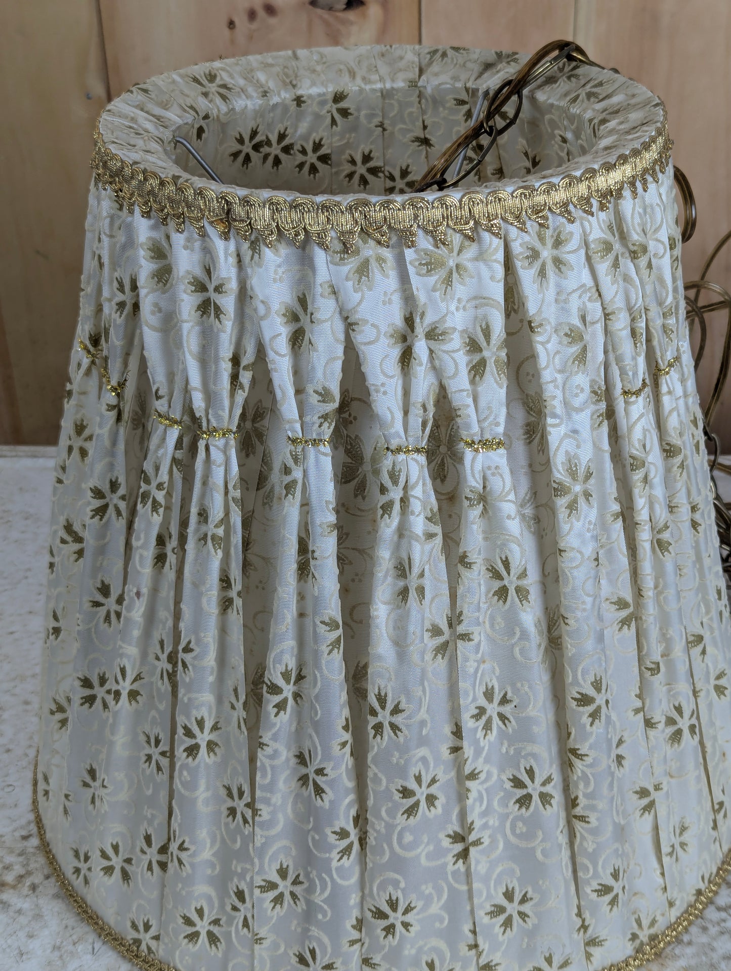 Retro Swag Lamp with Fabric Shade