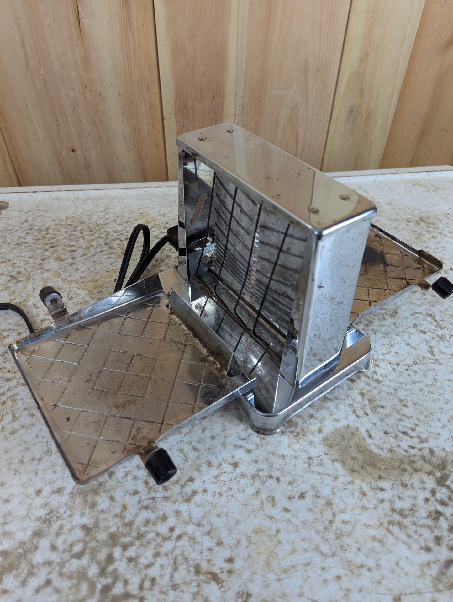 1930’s Vintage Toastess Toaster Model 202