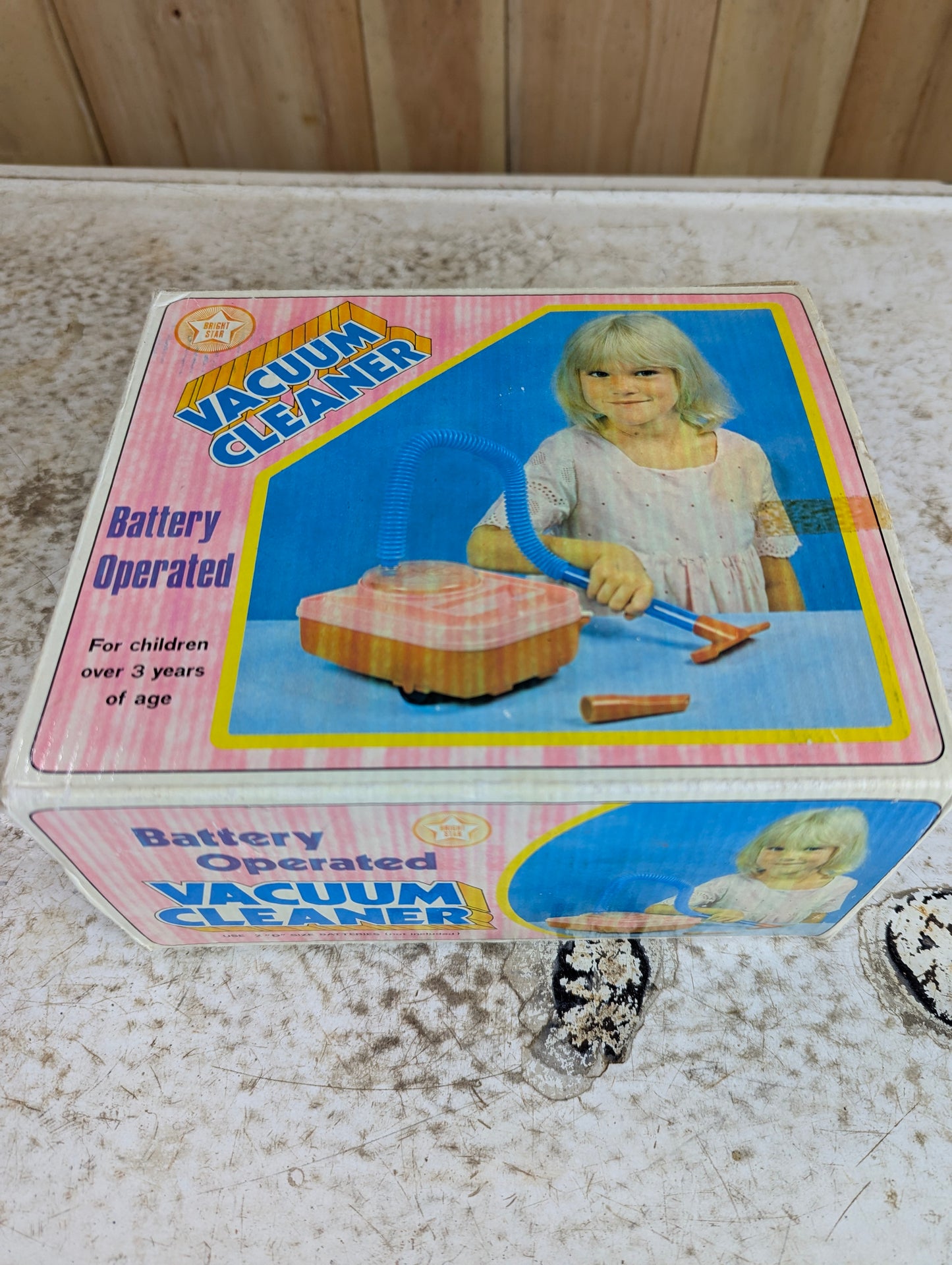 Vintage Bright Star Battery Operated Vacuum Cleaner