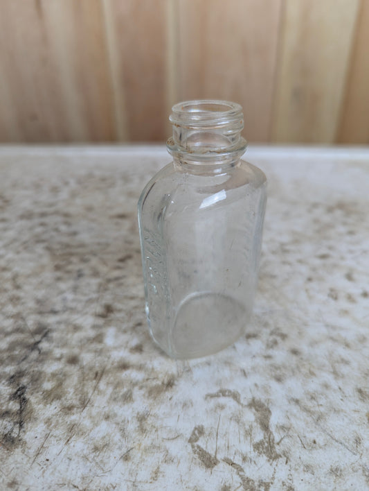 Vintage The Bayer Co Ltd Aspirin Glass Bottle