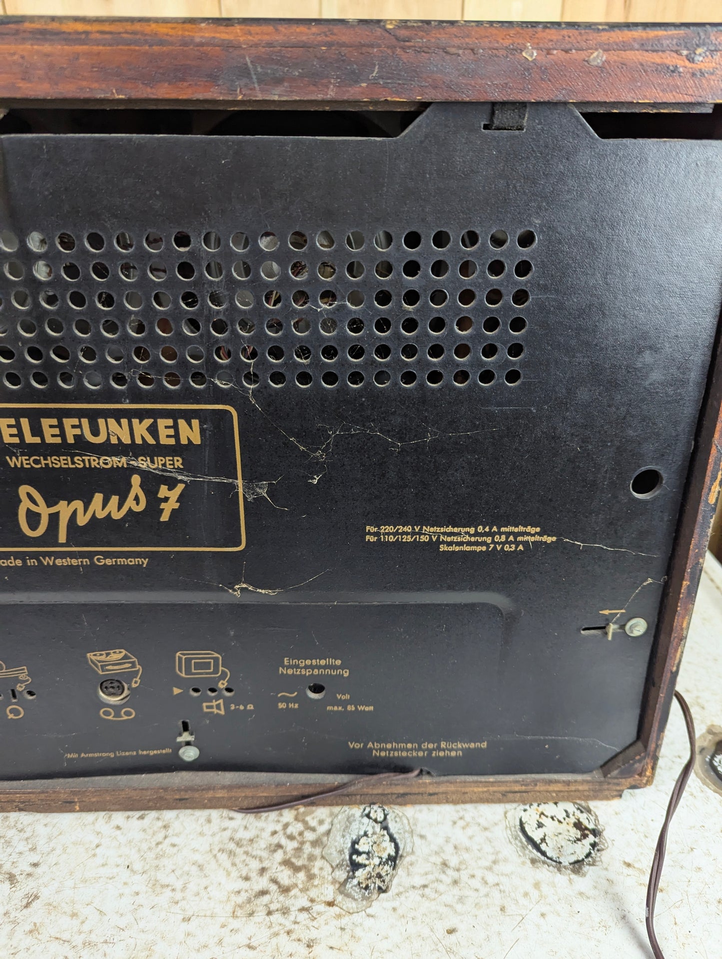 1950’s Vintage Telefunken Opus 7 Tube Radio - Works, but Needs Servicing