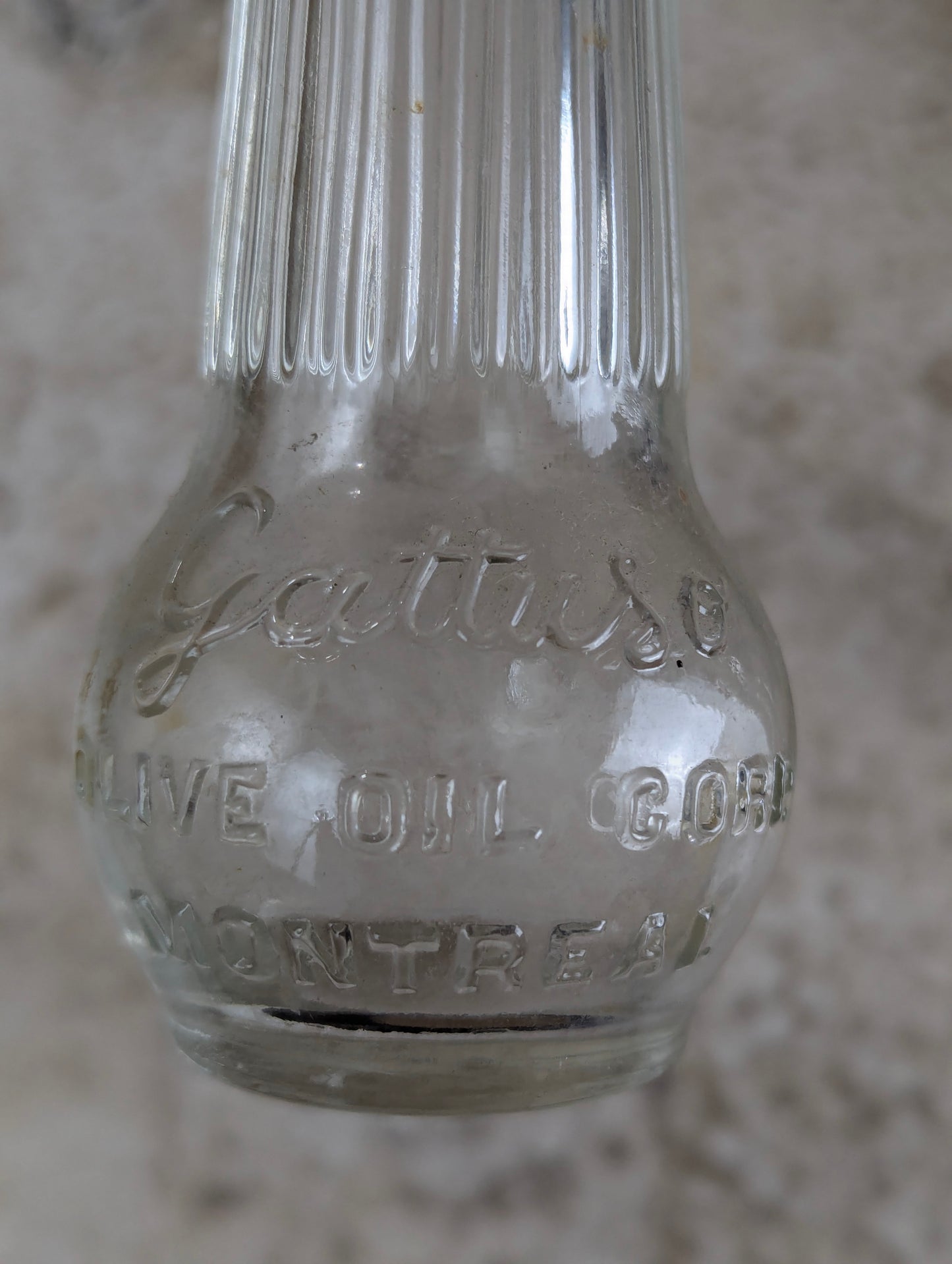 1940’s Vintage Gattuso 4 Fl Oz Pure Olive Oil Glass Bottle