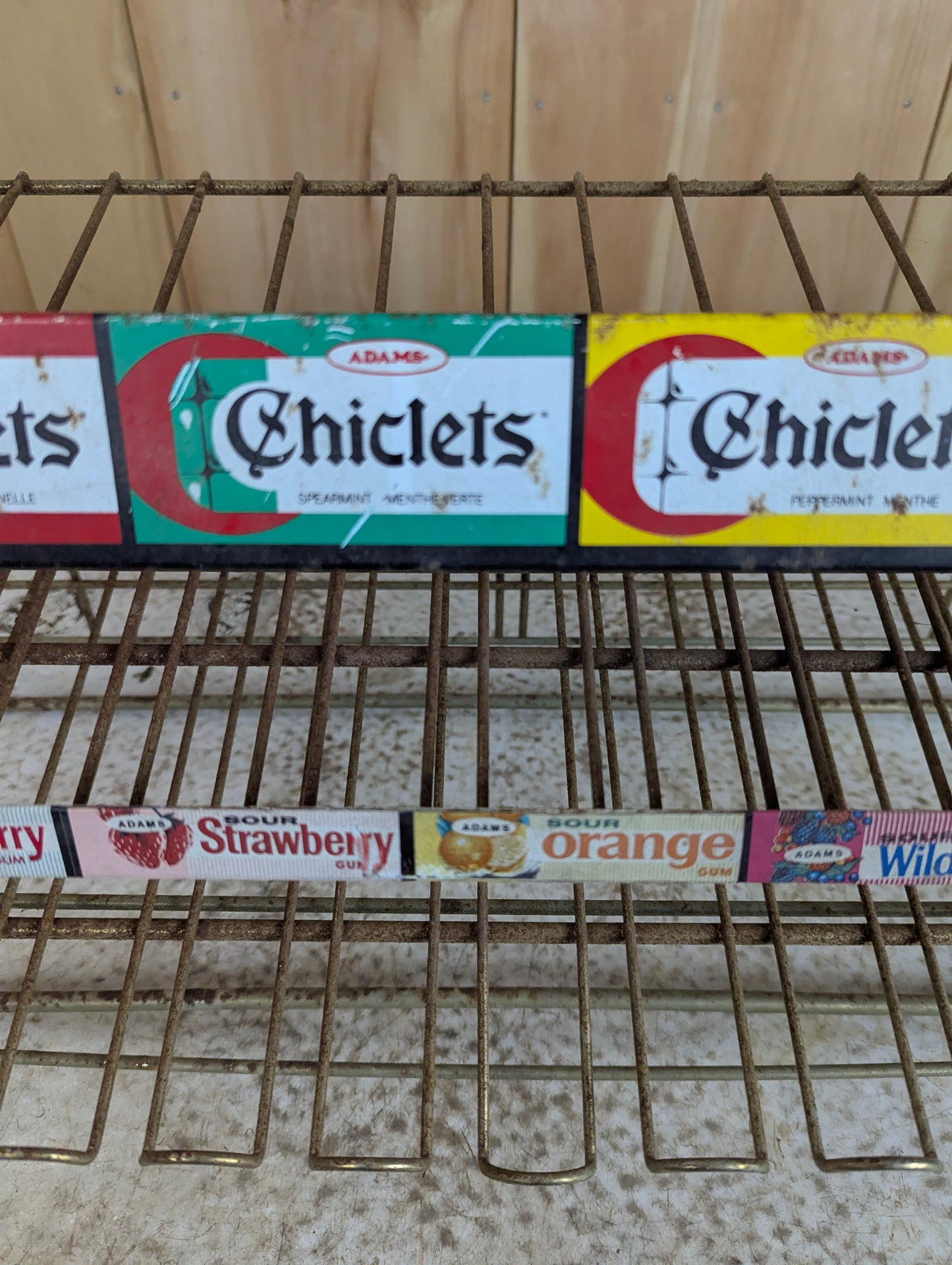 Vintage Metal Retail Gum & Mints Display Rack