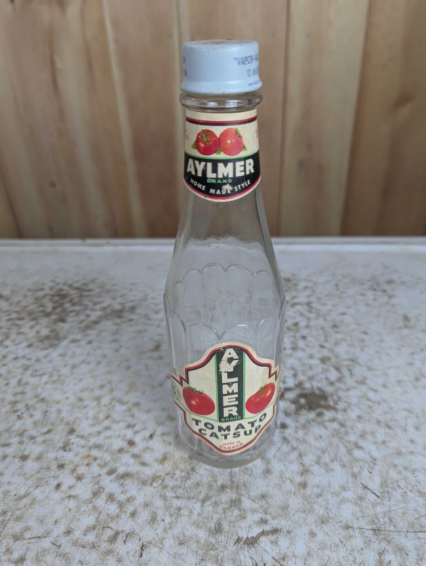 Aylmer 11 Fl Oz Glass Tomato Catsup Bottle with Cap